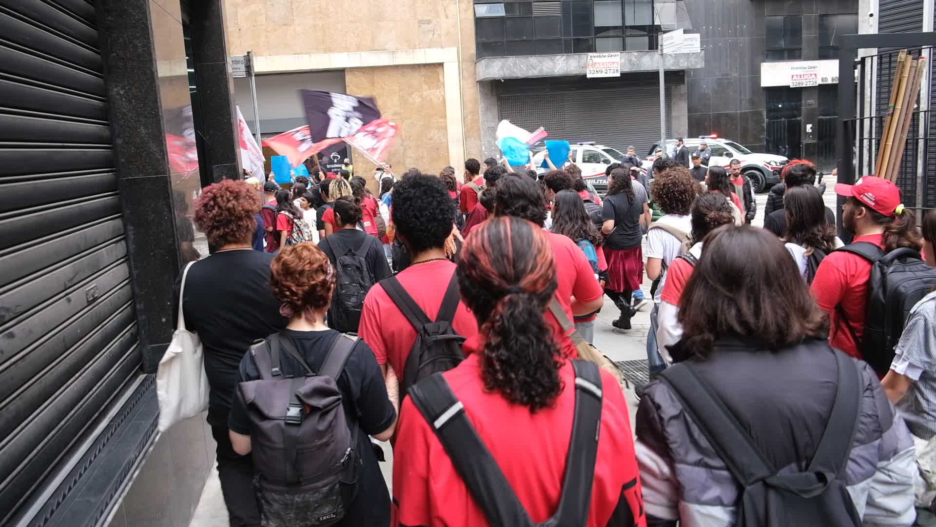 Protesters in São Paulo Against Privatization of Schools