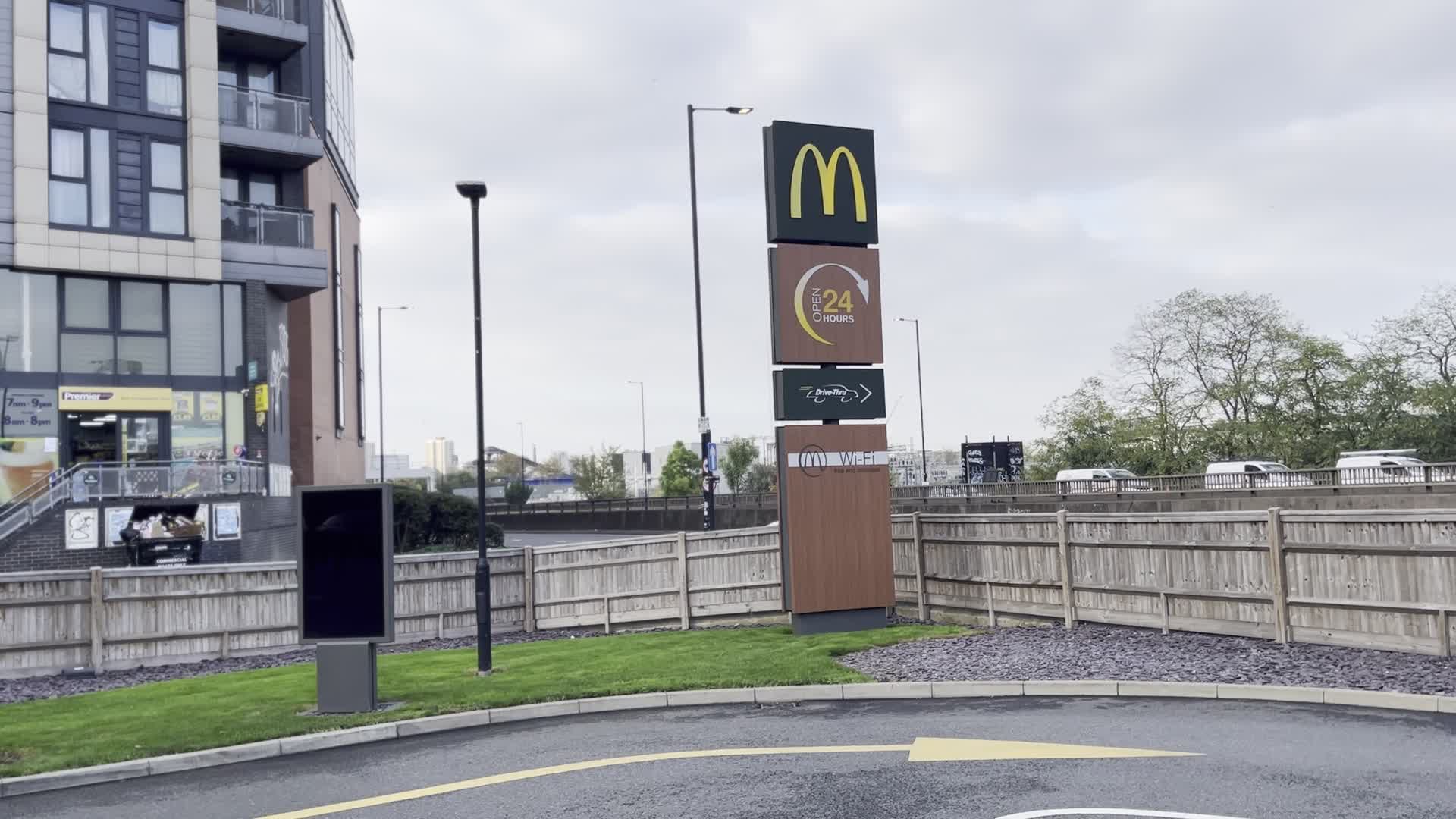 External view of Mcdonal's Outlet