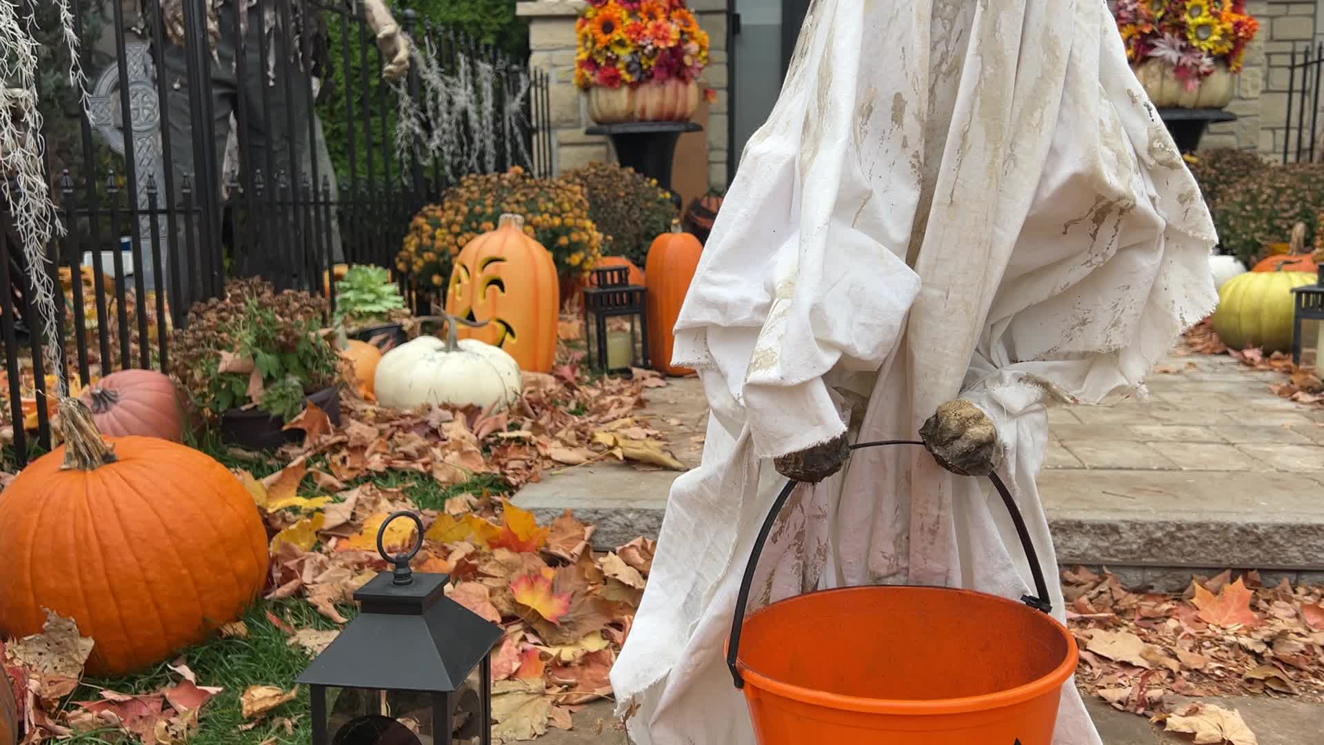 Halloween in Canada
