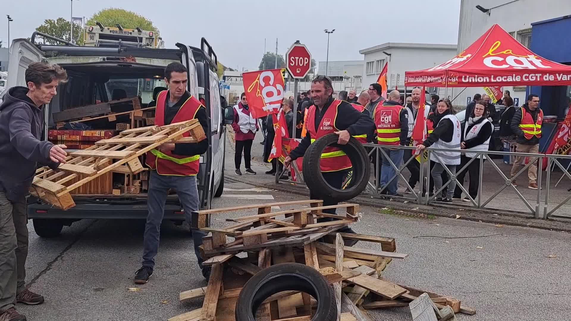 Announcement of the closure of the Michelin factory in Vannes, France