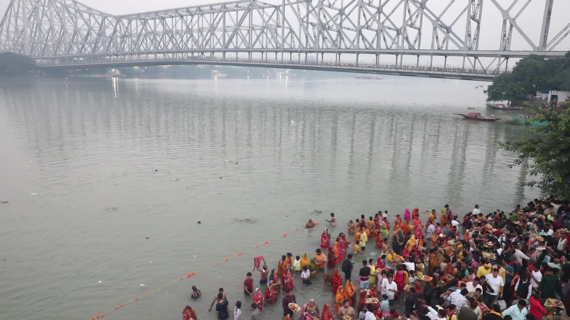 Last Day of Chhath Puja Festival In Kolkata, India