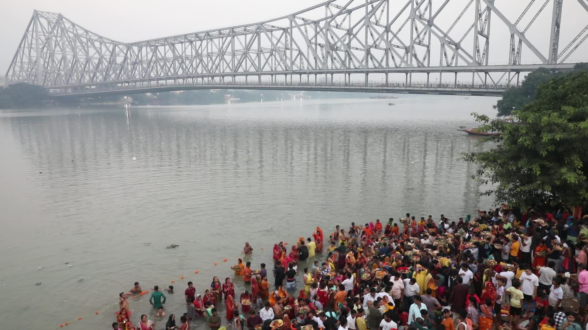 Last Day of Chhath Puja Festival In Kolkata, India
