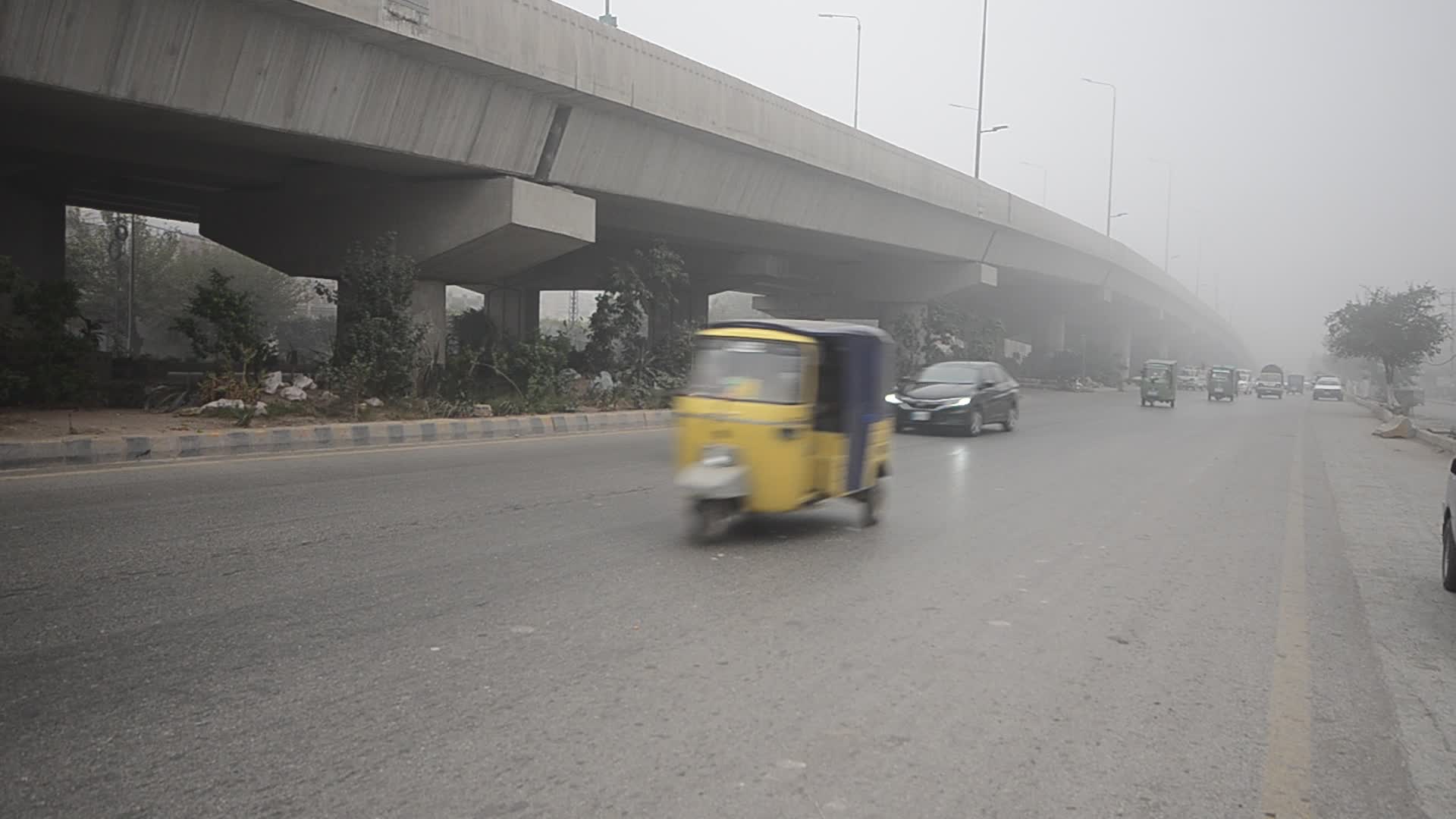 Pollution in major Pakistani cities
