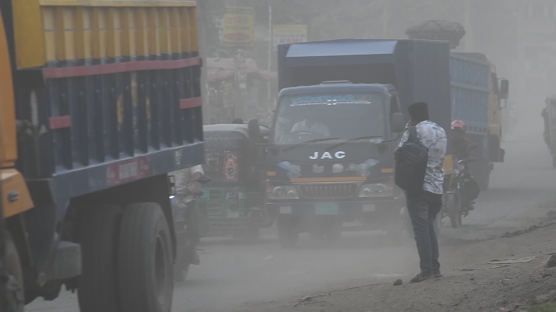 Air pollution in Dhaka