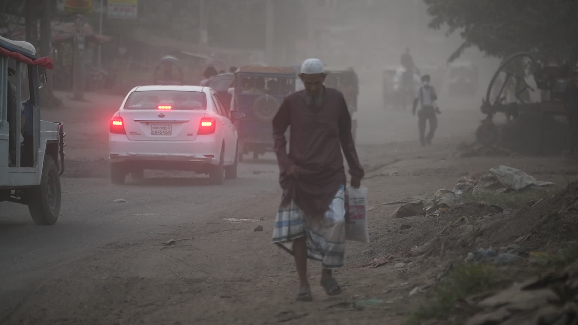 Air pollution in Dhaka