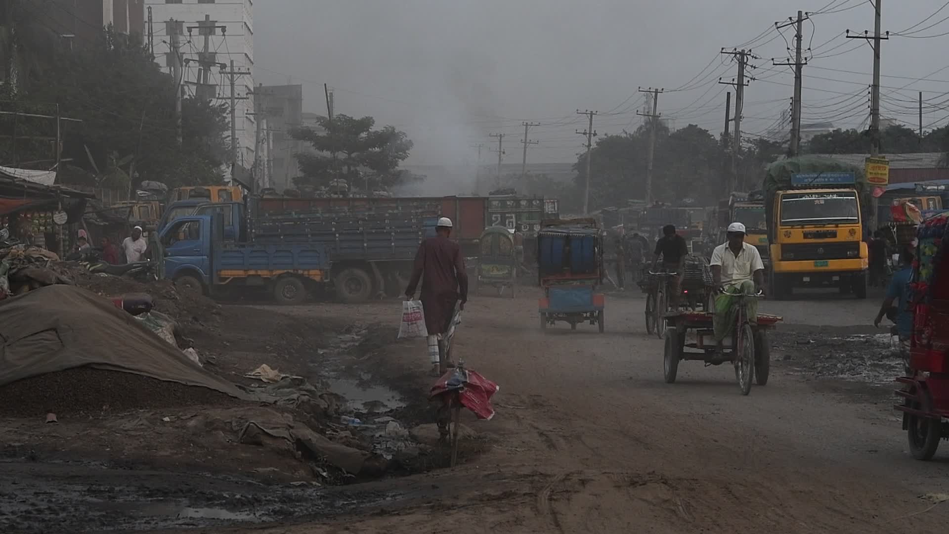 Air pollution in Dhaka