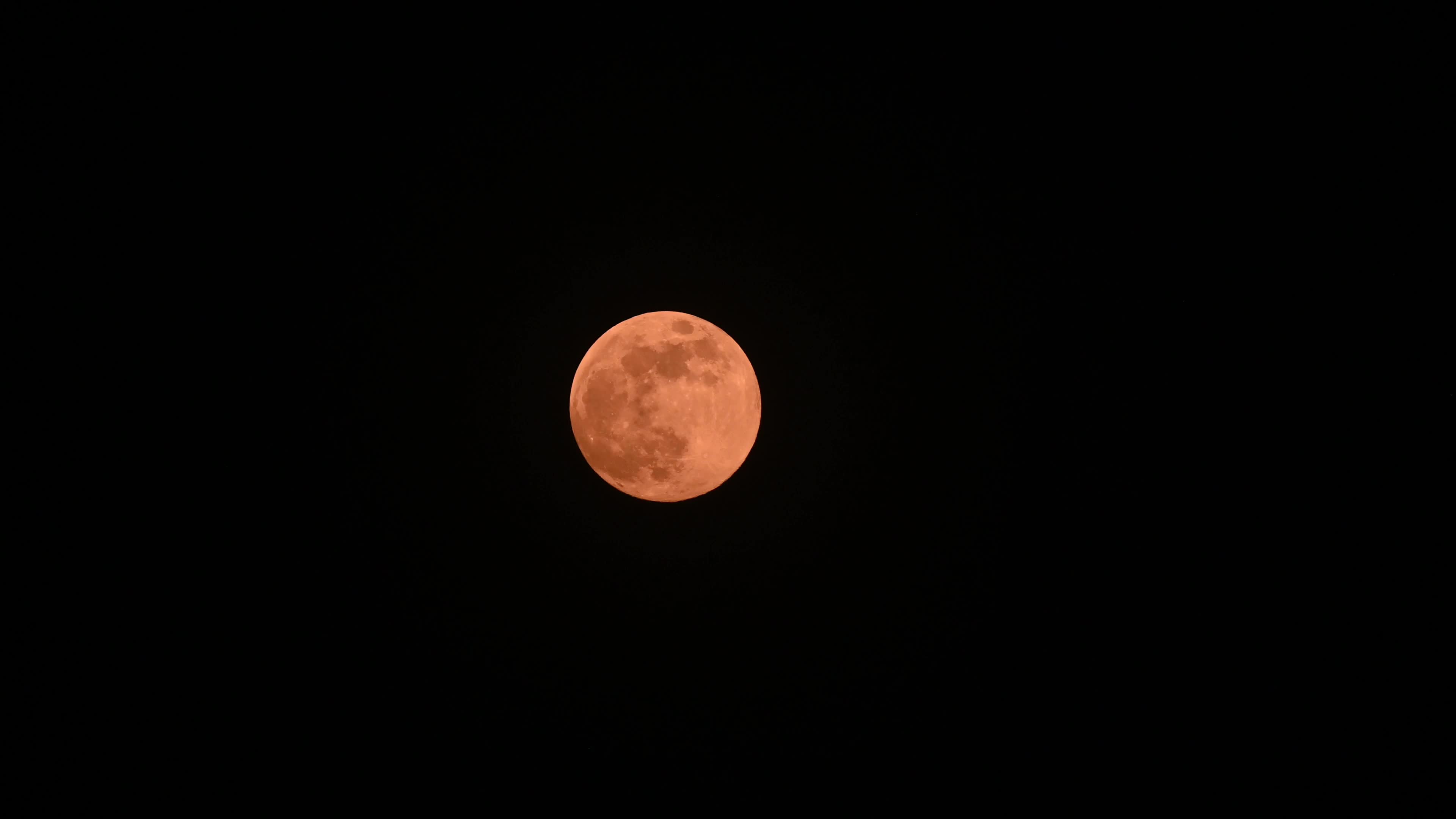  The final supermoon of 2024 - Beaver Moon 
