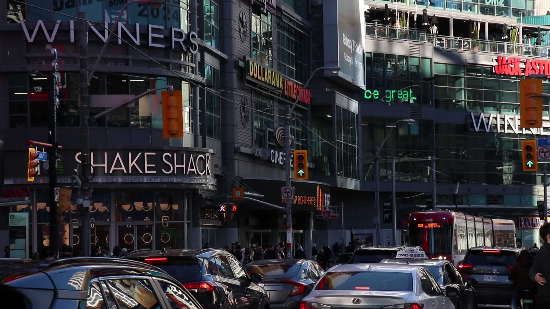 Daily Life In Toronto, Canada