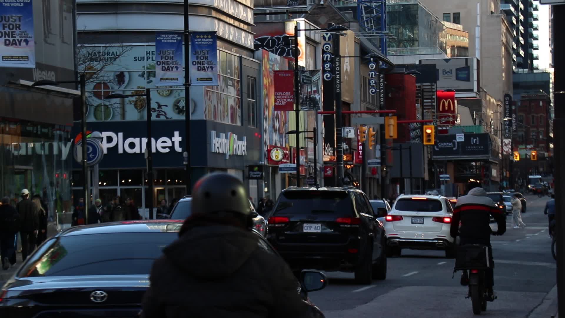 Daily Life In Toronto, Canada