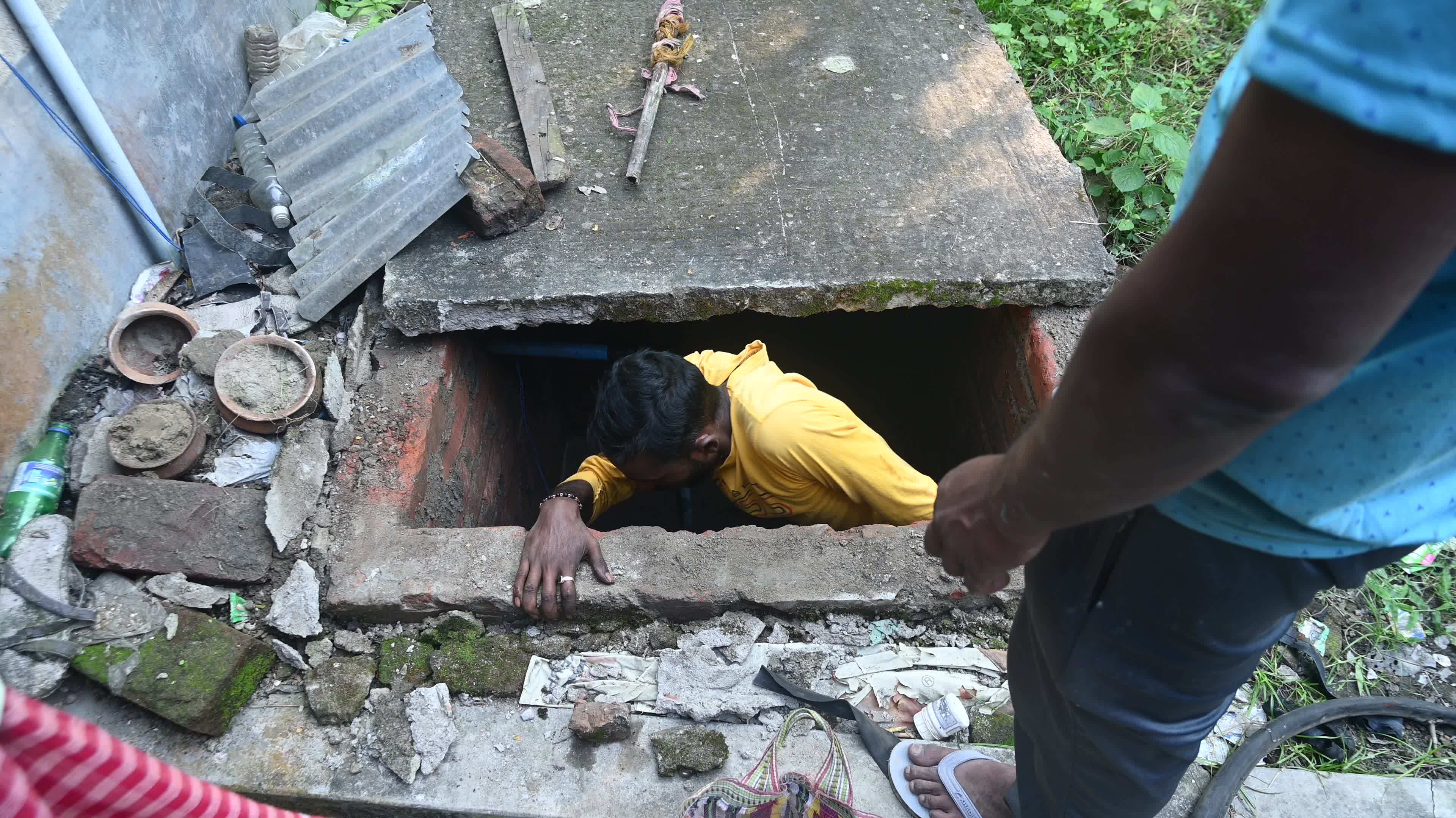 Underground Water Pump is being installed in India
