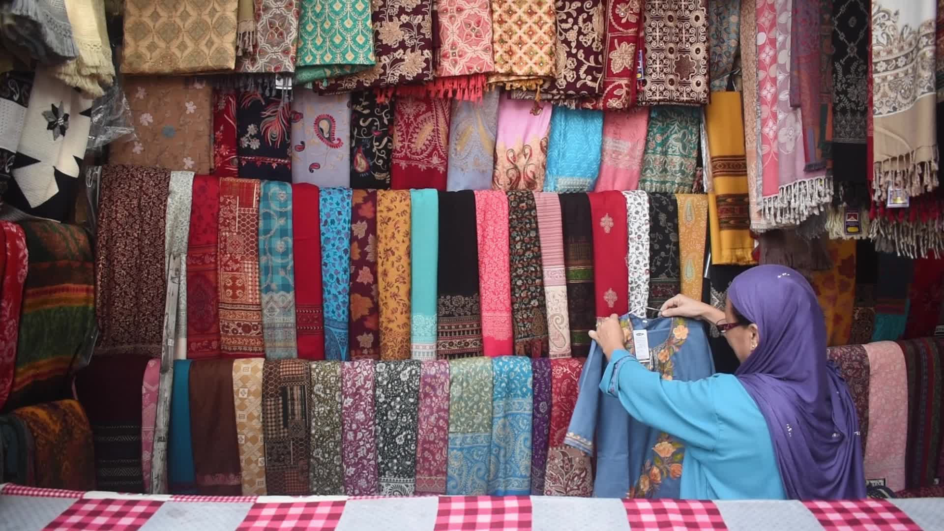 Garments Market In Kolkata, India