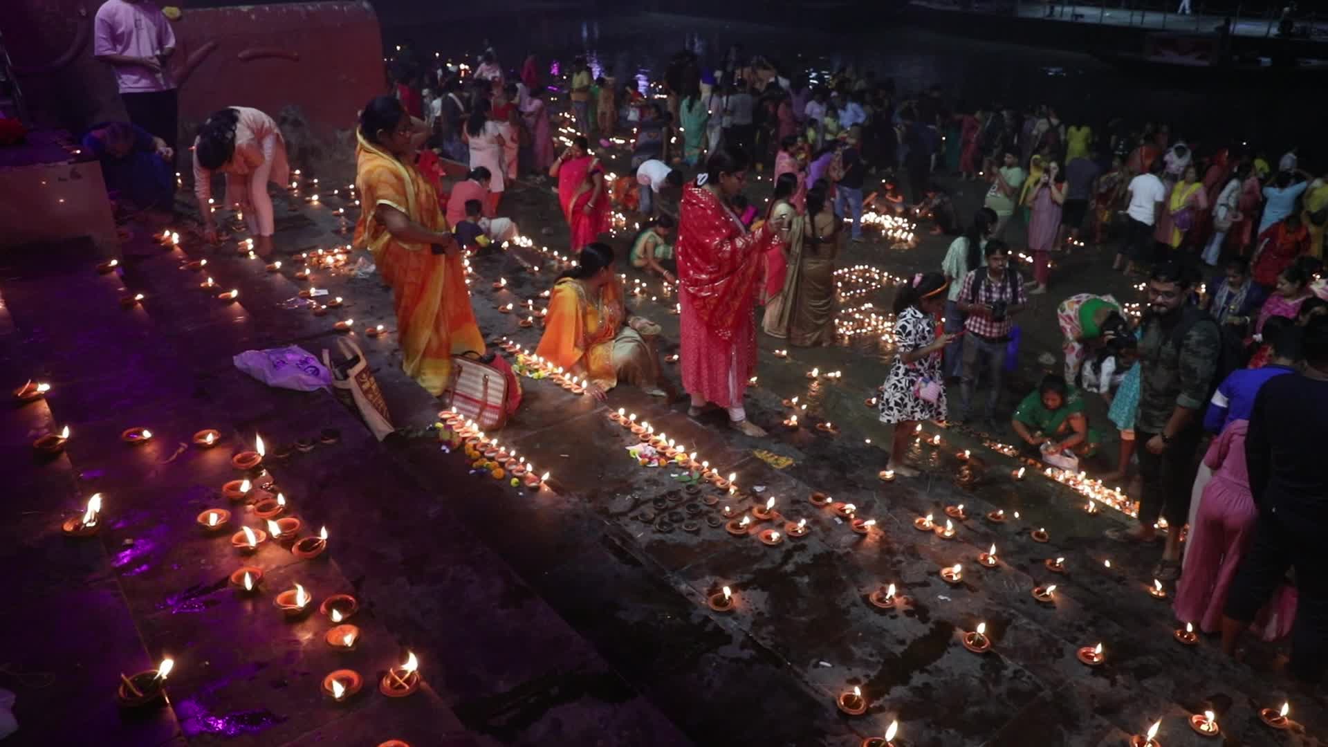 Dev Deepawali Celebration In India, Kolkata