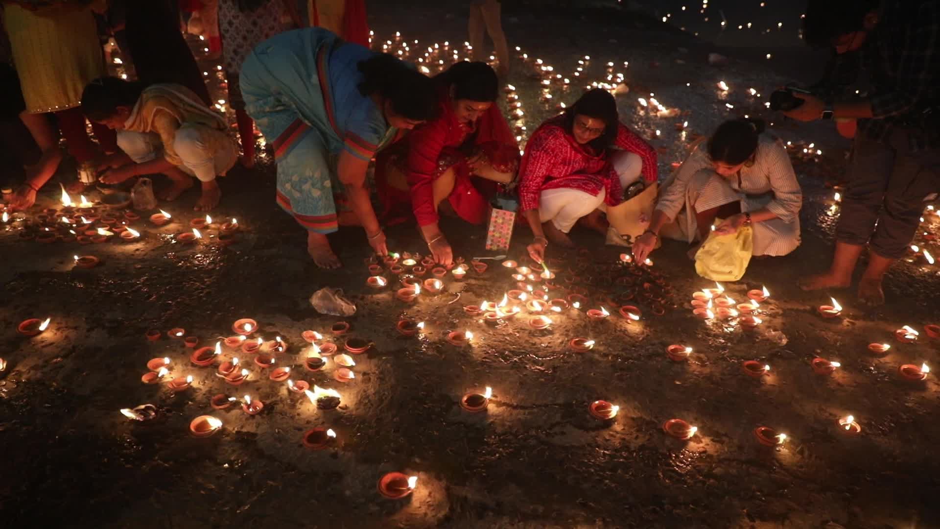 Dev Deepawali Celebration In India, Kolkata