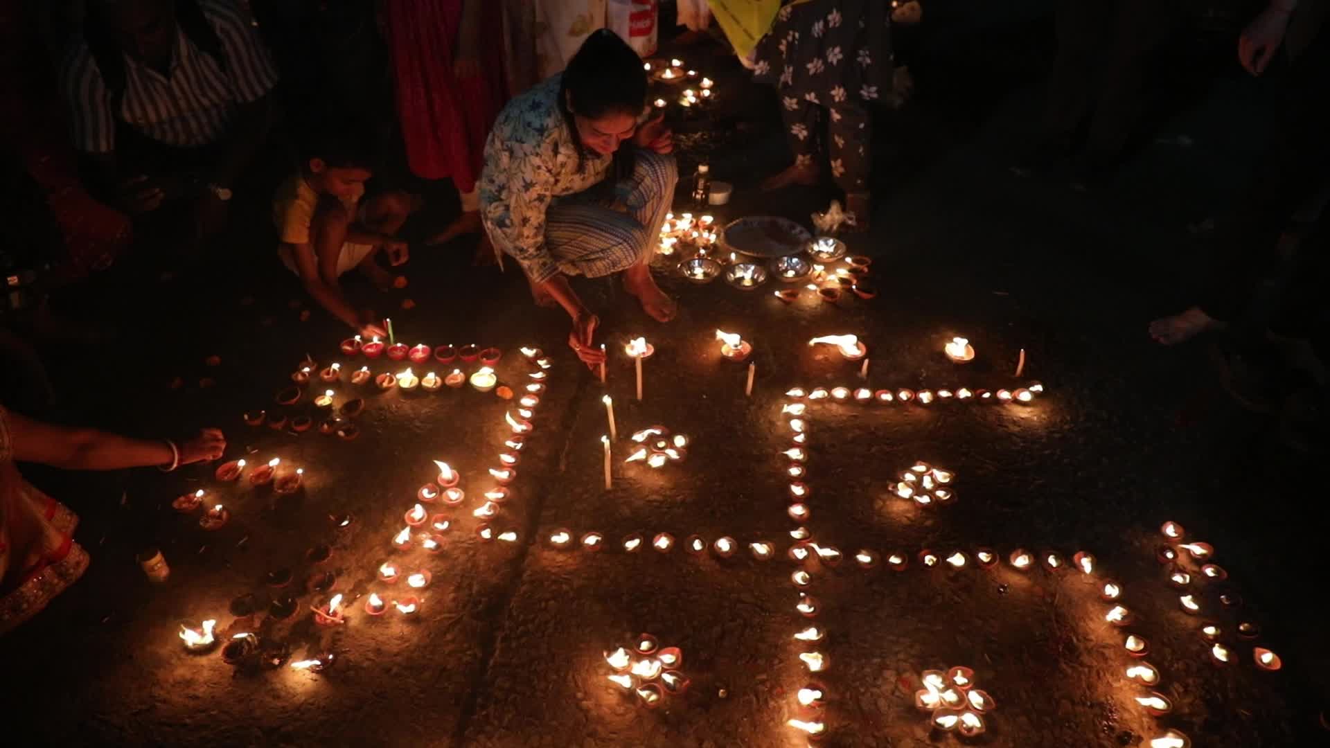 Dev Deepawali Celebration In India, Kolkata