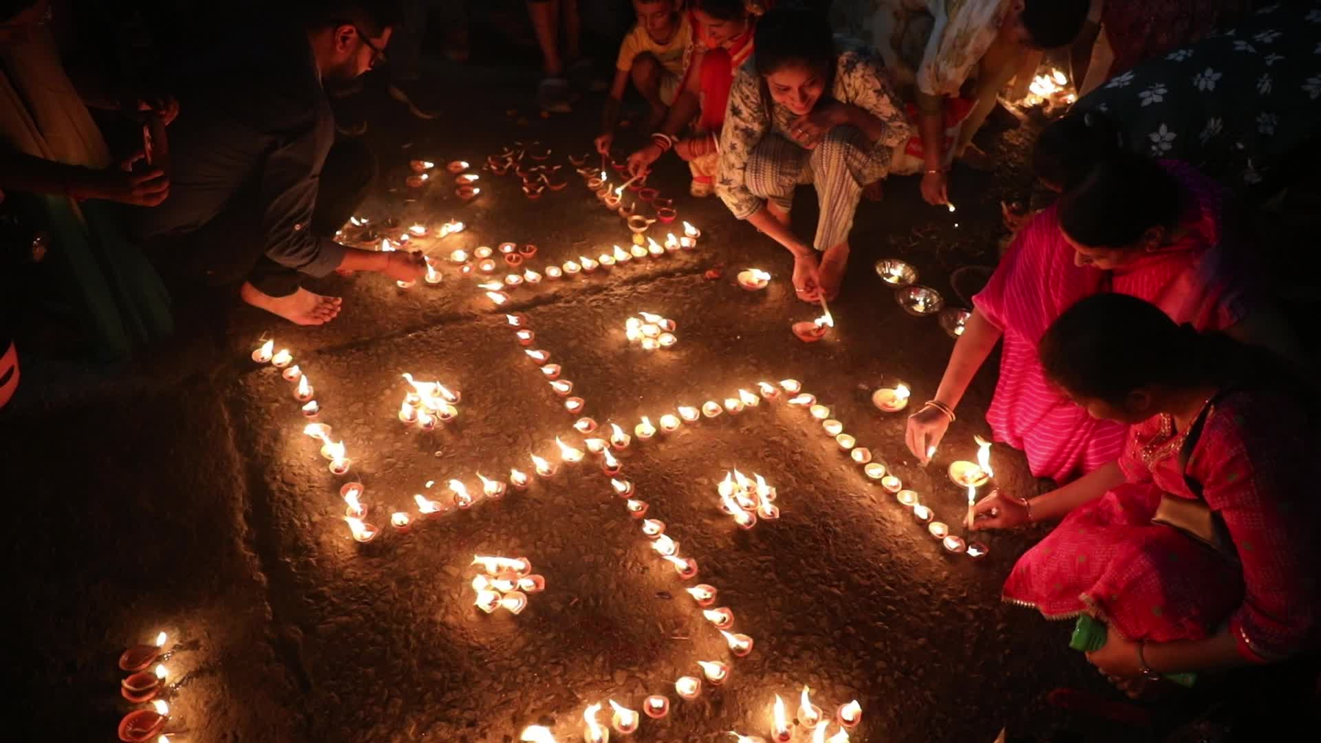 Dev Deepawali Celebration In India, Kolkata
