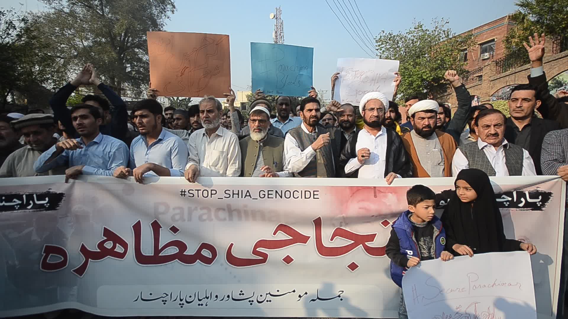 Shiite Muslims protest against attack on passenger vehicles that killed at least 40
