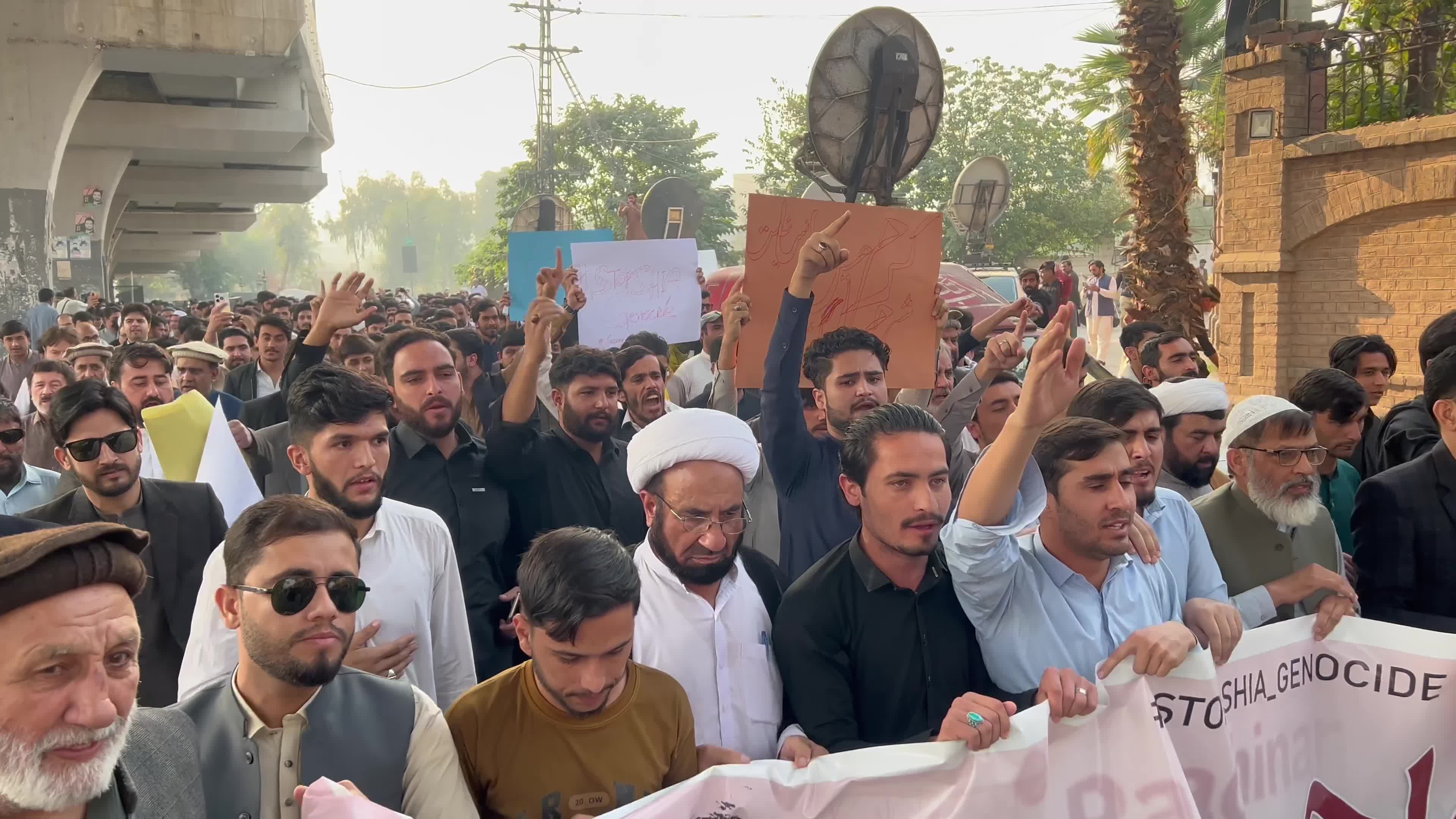 Shiite Muslims protest against attack on passenger vehicles that killed at least 40


