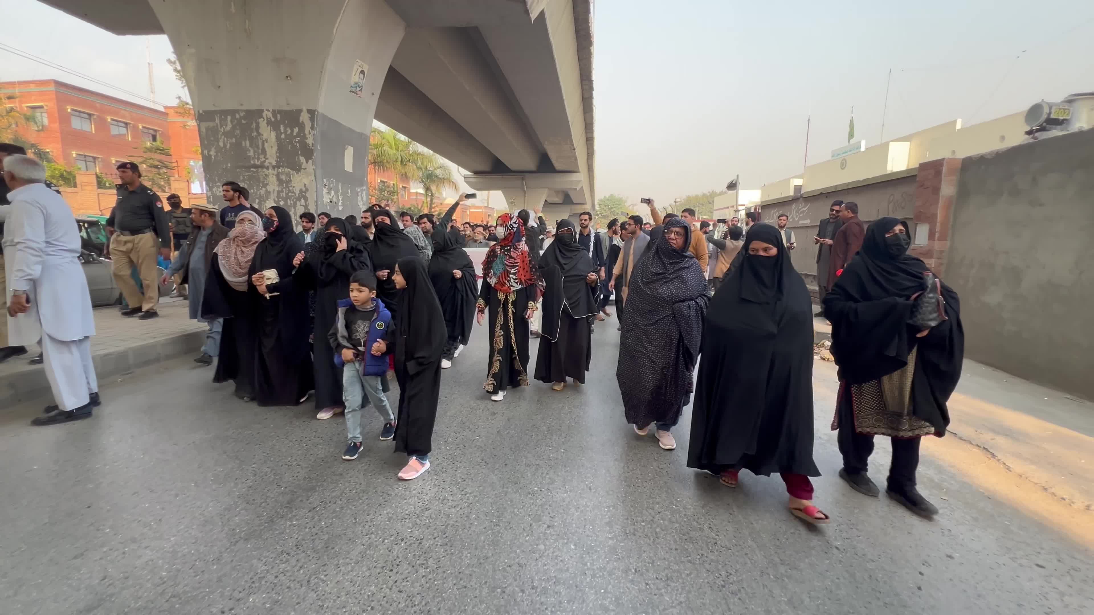 Shiite Muslims protest against attack on passenger vehicles that killed at least 40

