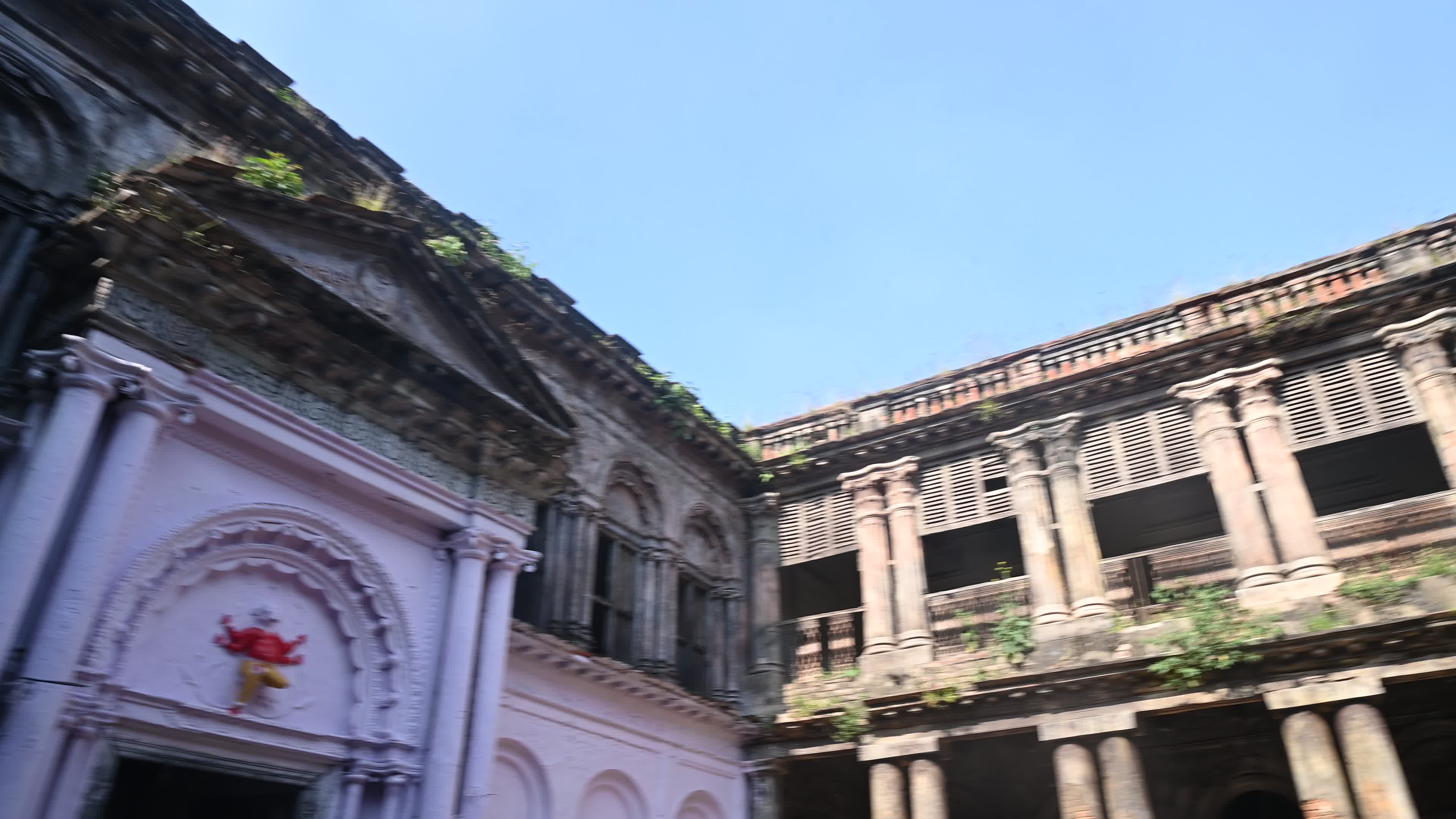 Bagchi Zamindar House - A story of the abolition of Indian Feudalism
