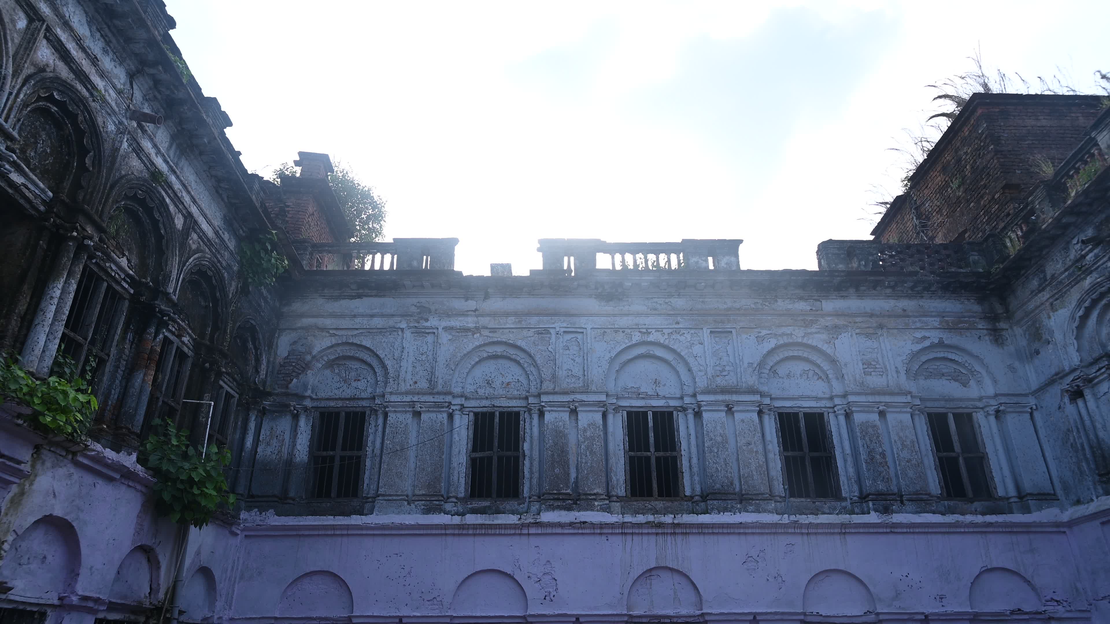 Bagchi Zamindar House - A story of the abolition of Indian Feudalism
