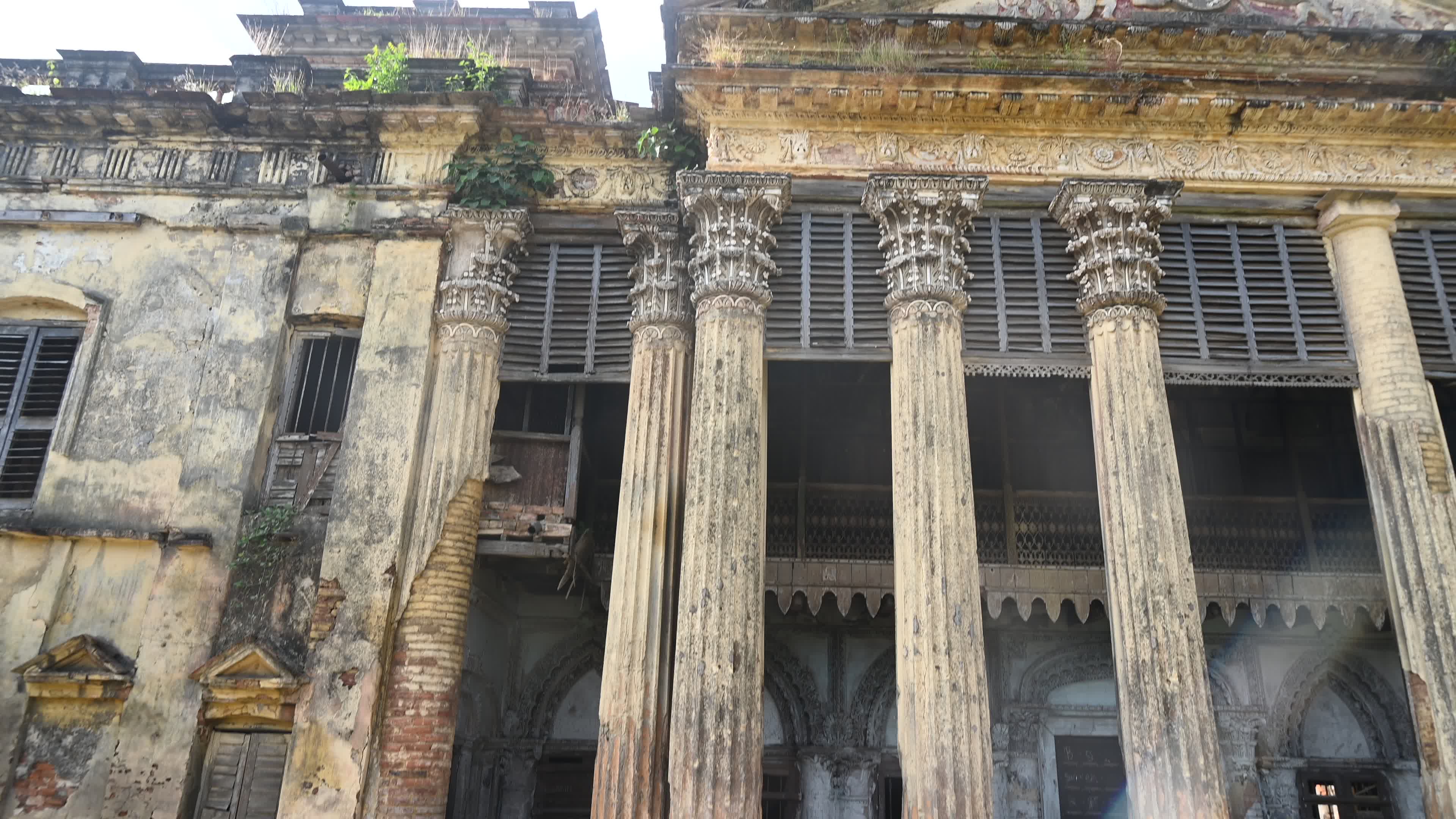 Bagchi Zamindar House - A story of the abolition of Indian Feudalism
