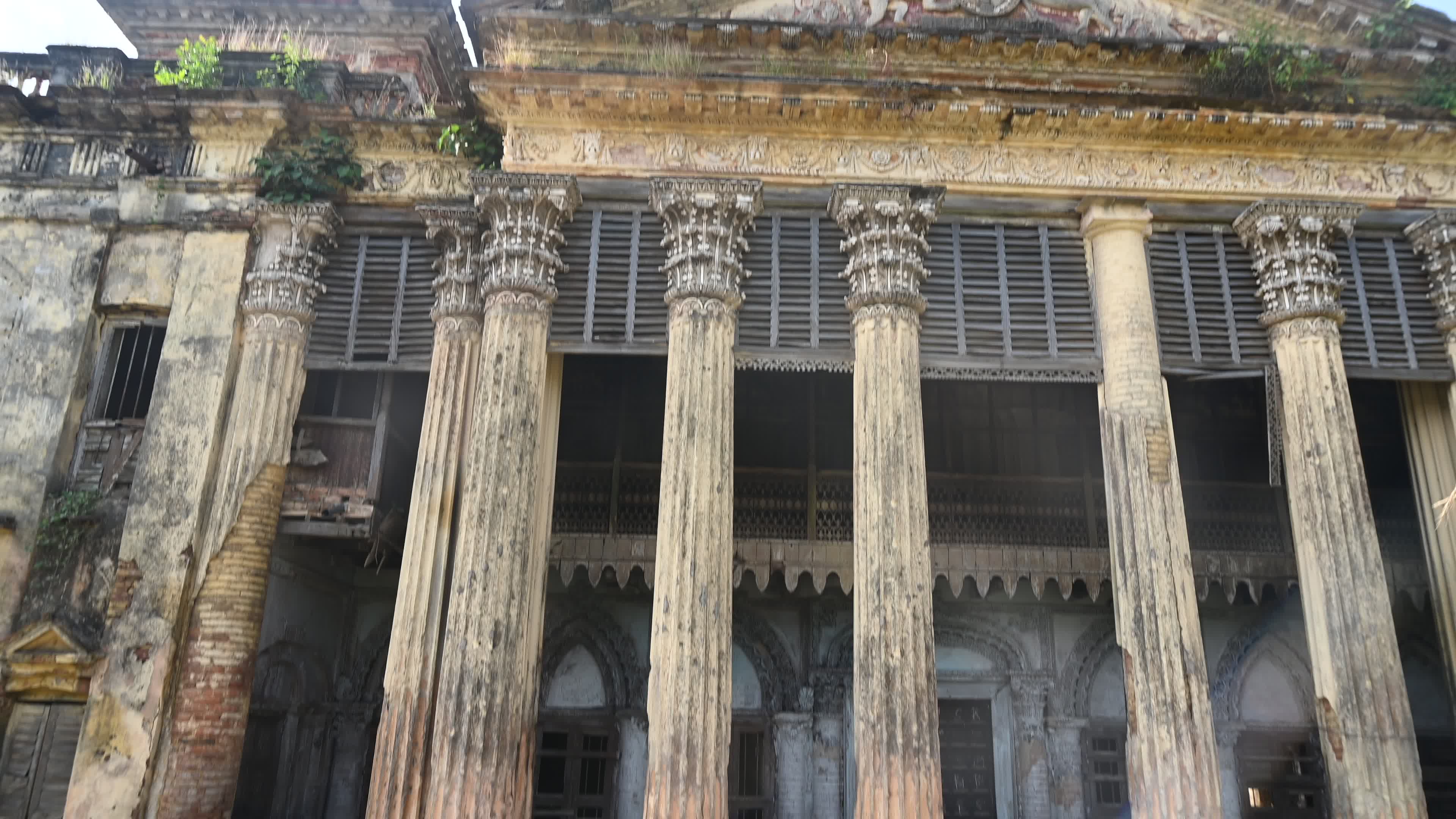Bagchi Zamindar House - A story of the abolition of Indian Feudalism
