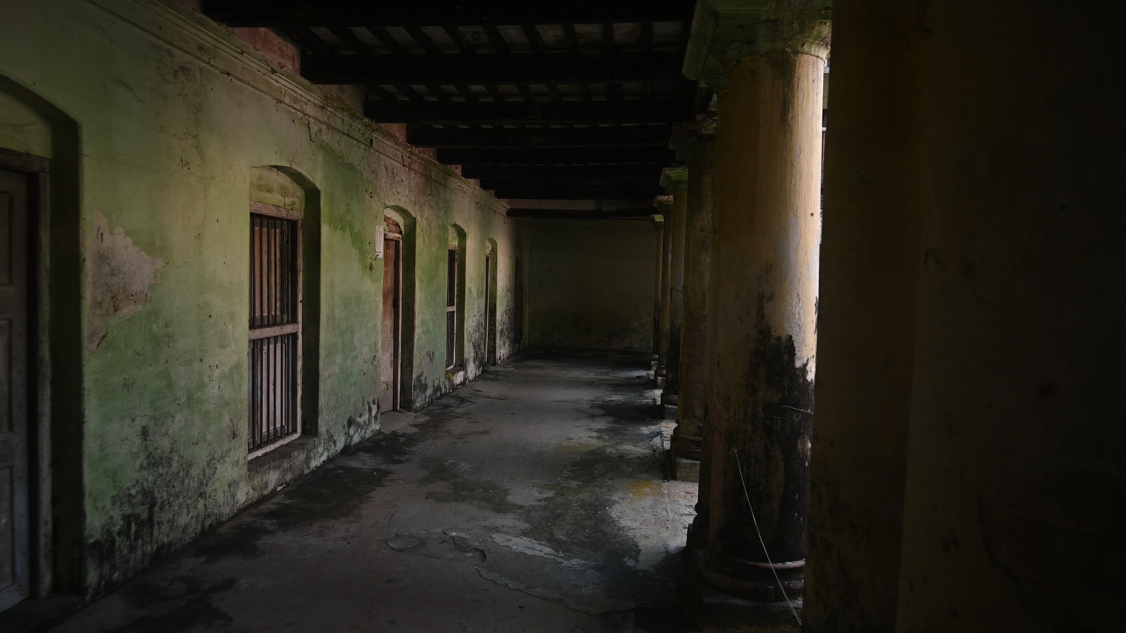 Bagchi Zamindar House - A story of the abolition of Indian Feudalism
