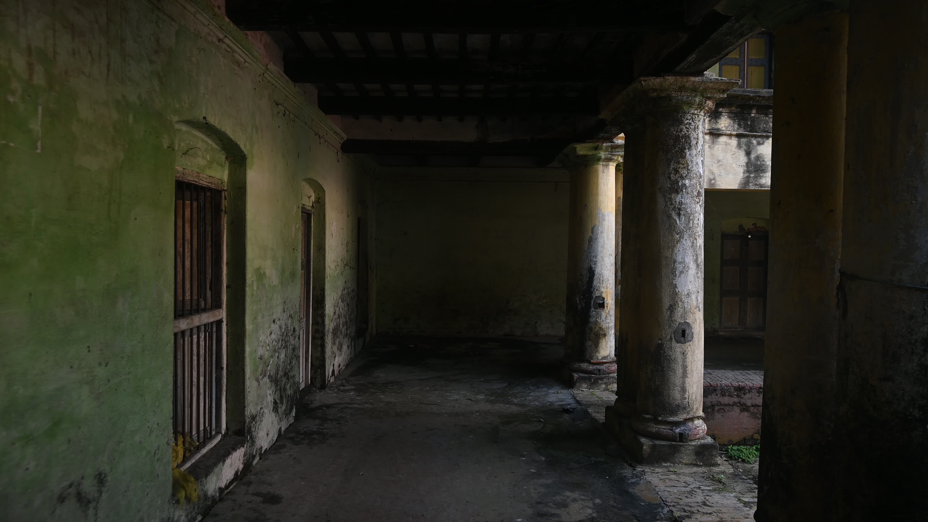 Bagchi Zamindar House - A story of the abolition of Indian Feudalism
