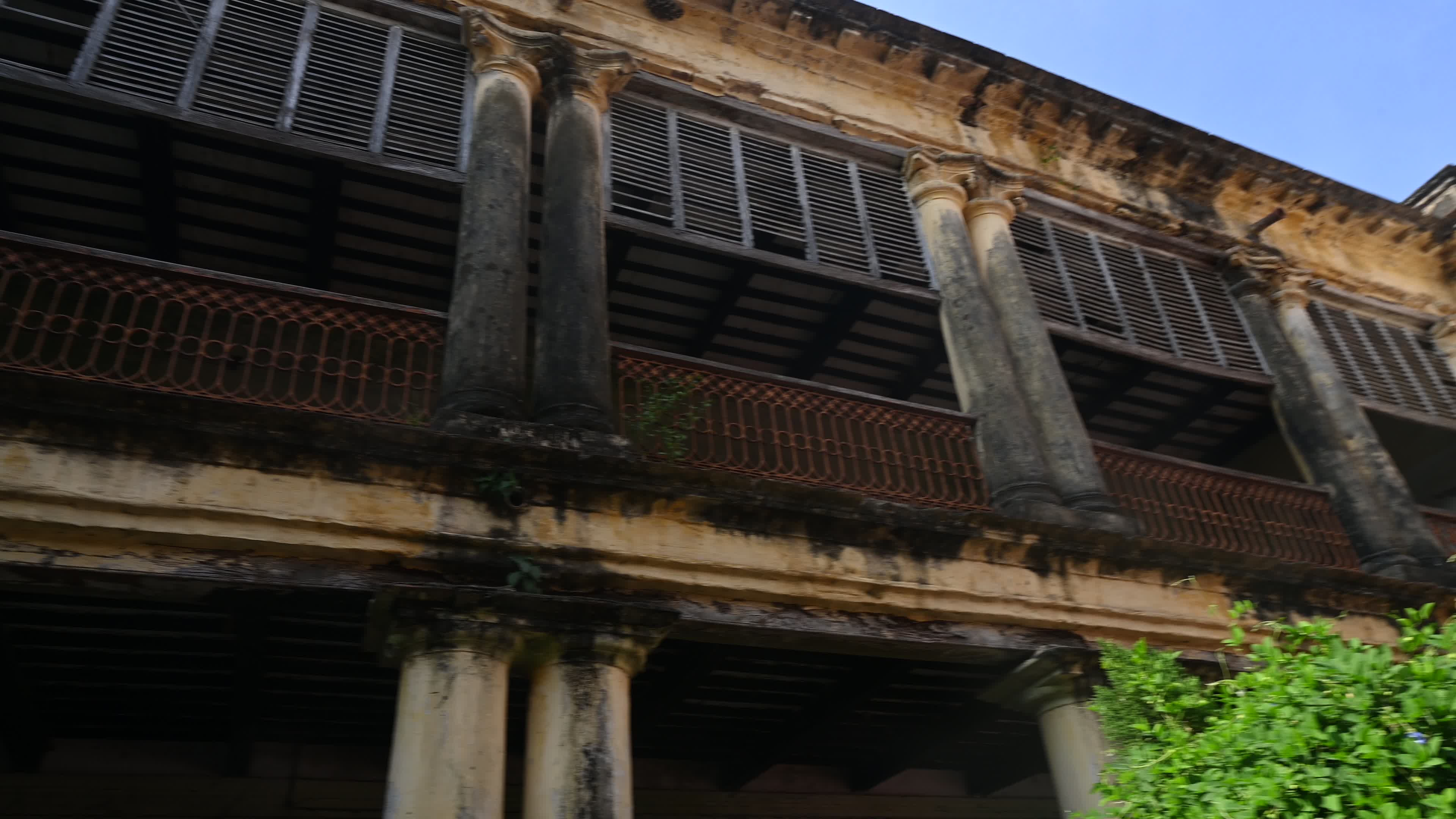 Bagchi Zamindar House - A story of the abolition of Indian Feudalism
