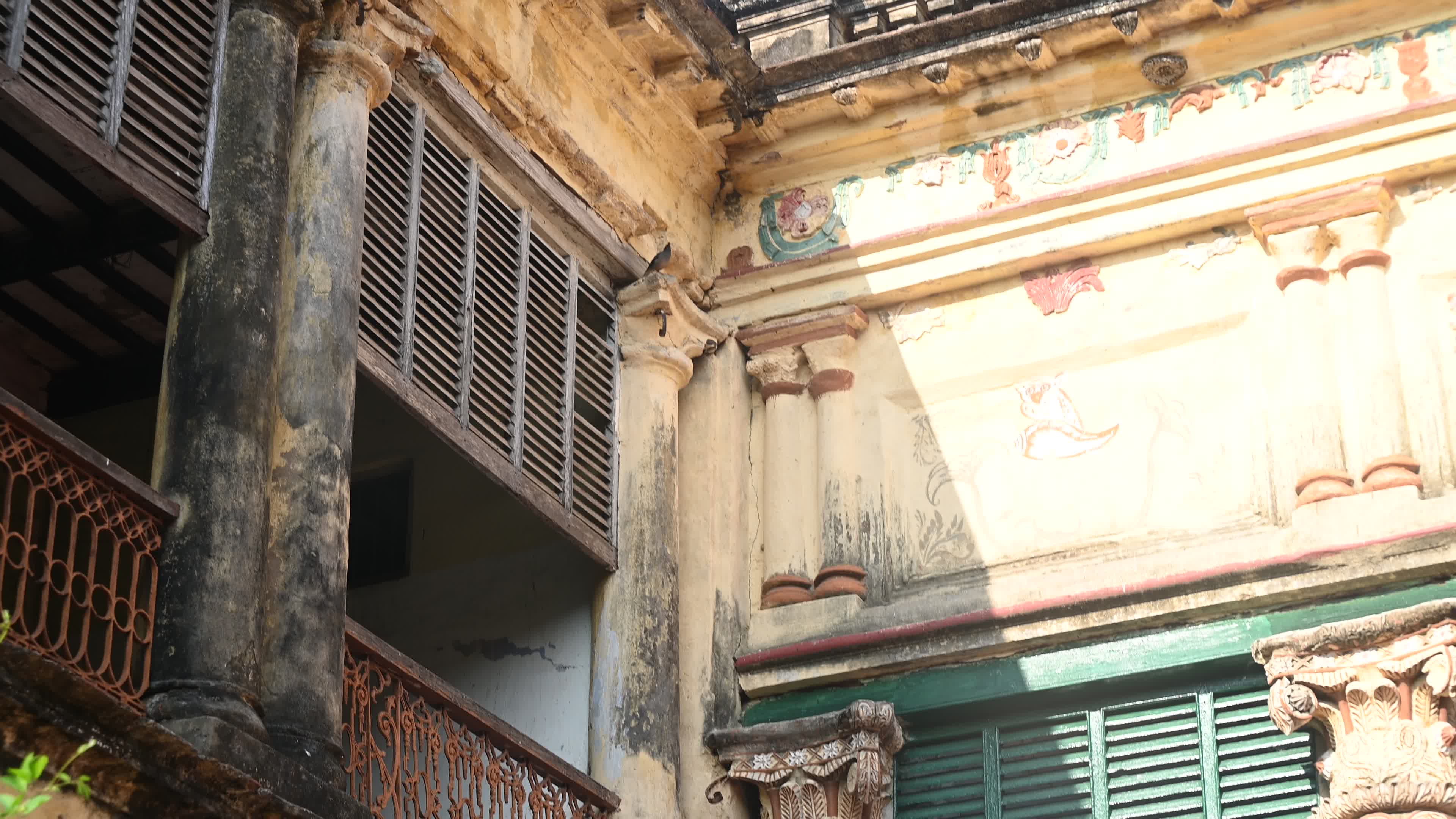 Bagchi Zamindar House - A story of the abolition of Indian Feudalism
