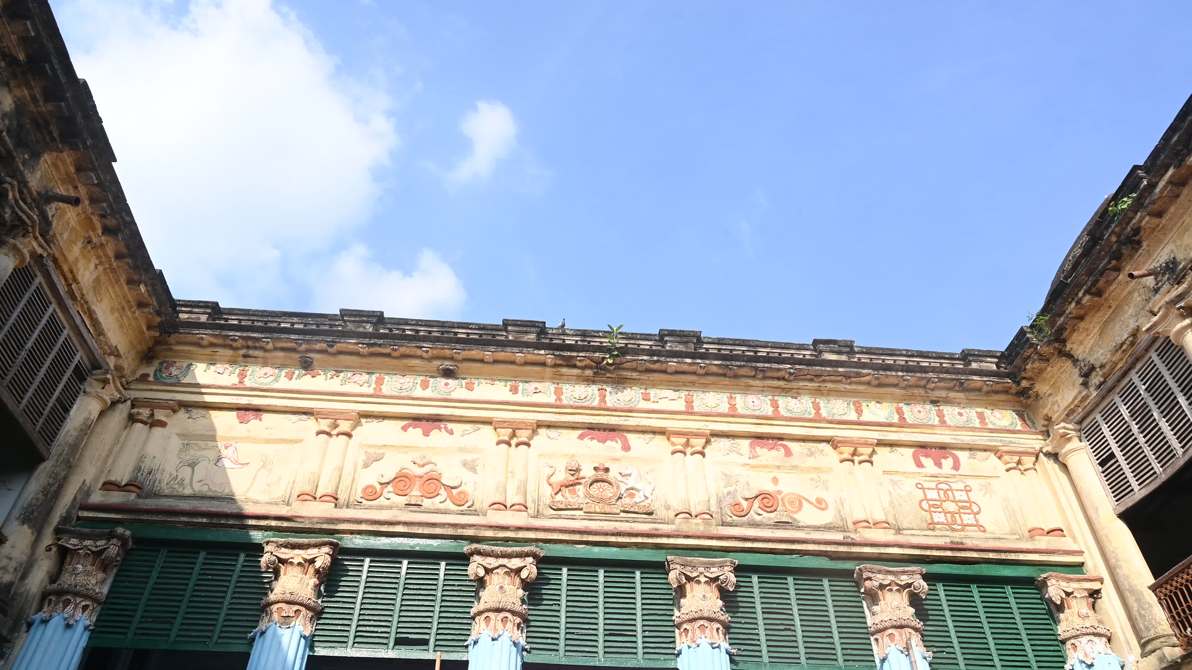 Bagchi Zamindar House - A story of the abolition of Indian Feudalism

