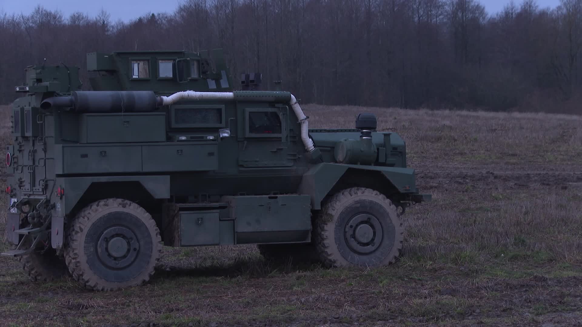 Poland presents first section of military fortifications on border with Russia
