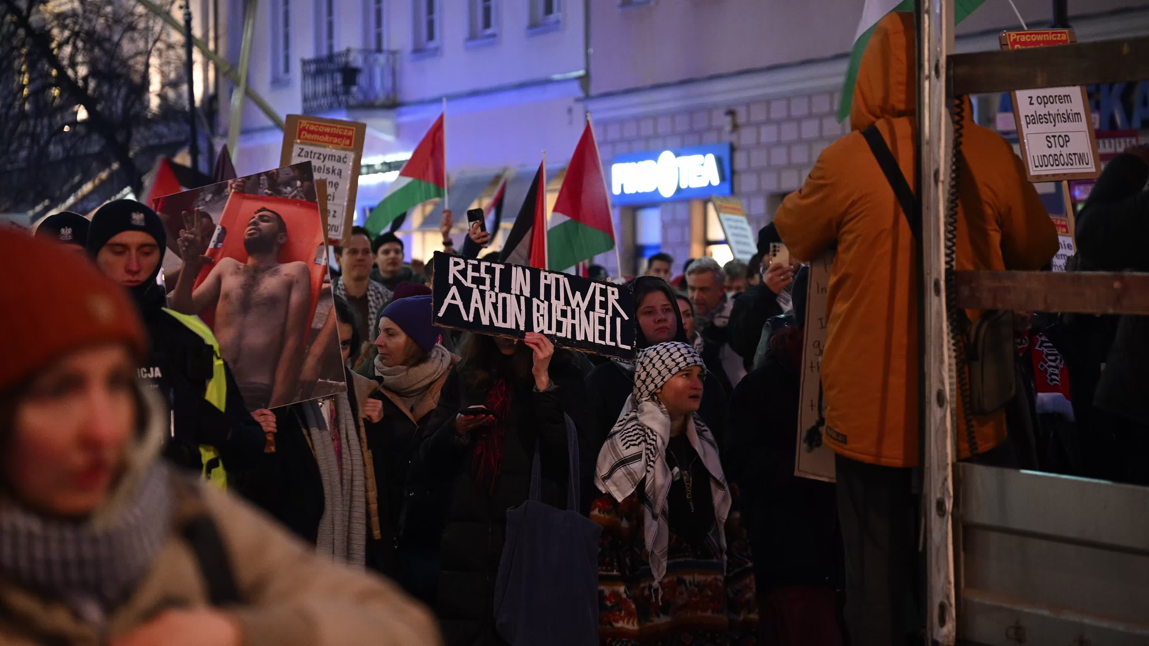 Palestine Support March to US Embassy