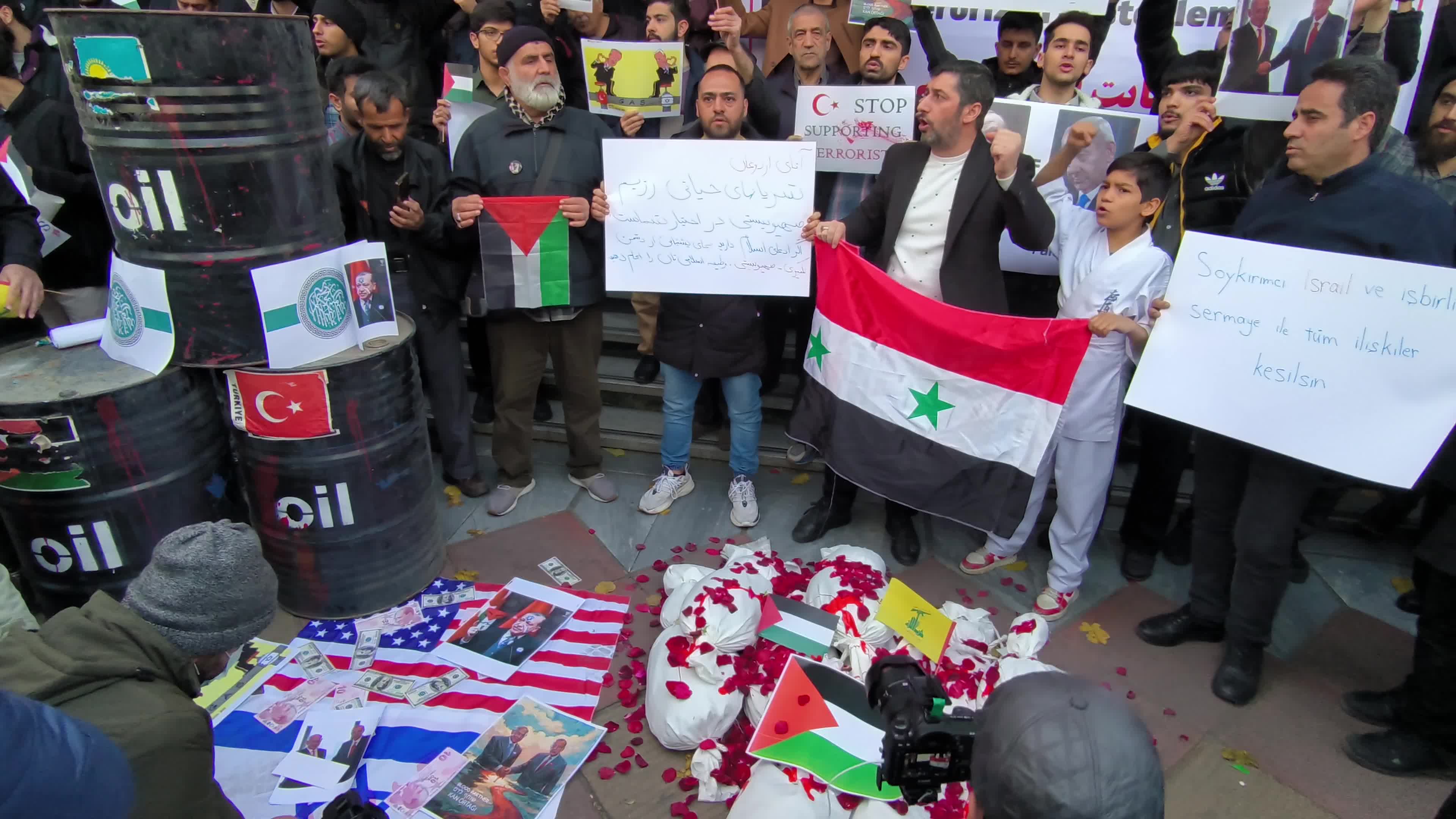 Anti Turkish protest in Tehran