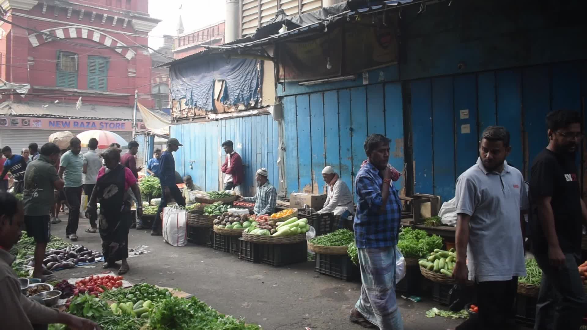Food markets in Kolkata, India