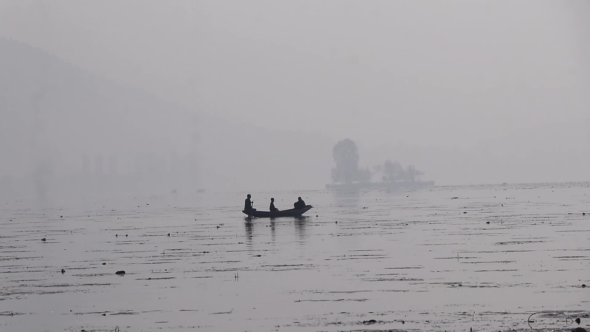 Cold Autumn Season in Kashmir