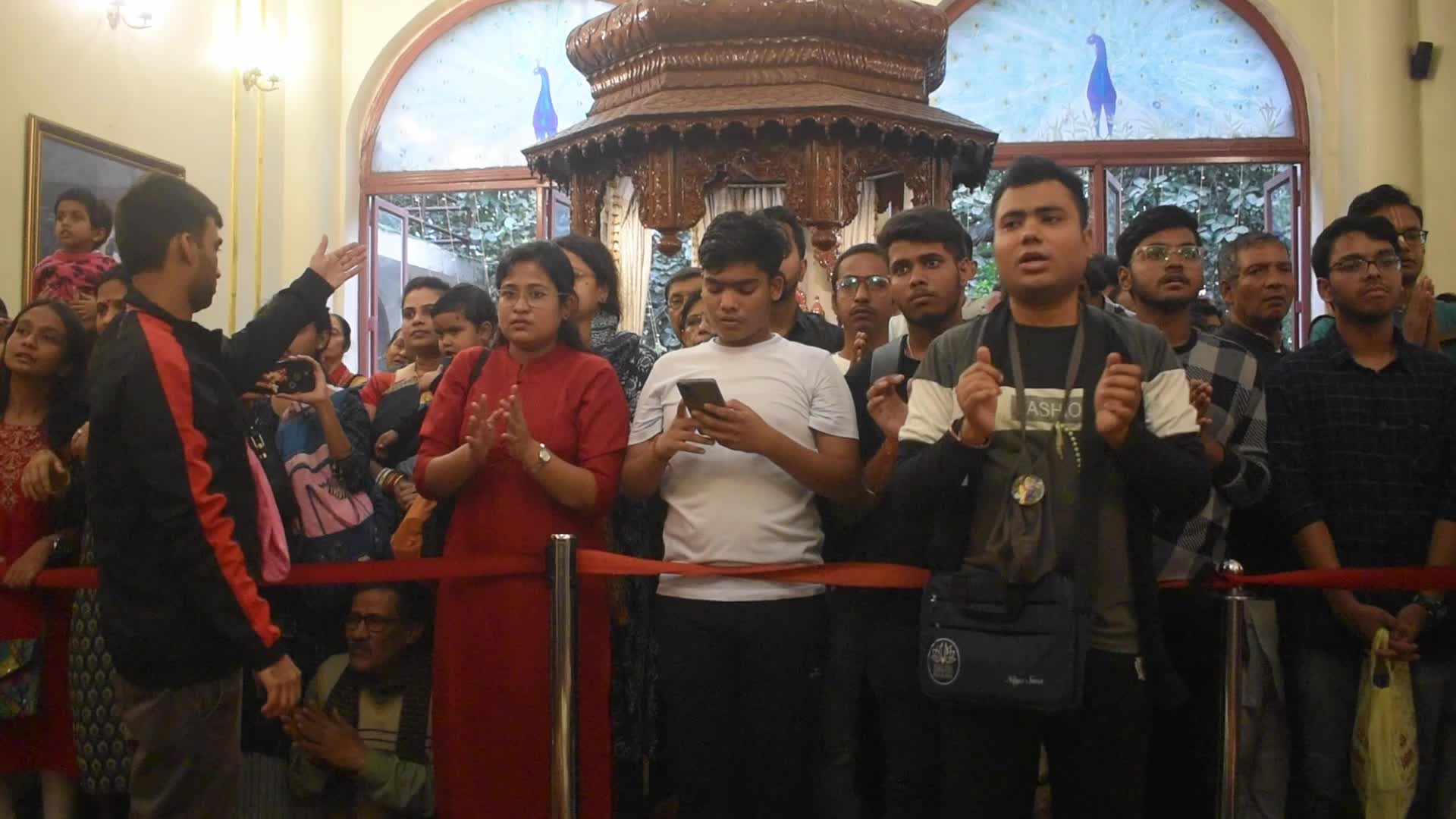 ISKCON Holds Mass Prayers Across World In Protest Against Atrocity On Hindus In Bangladesh, Kolkata, India