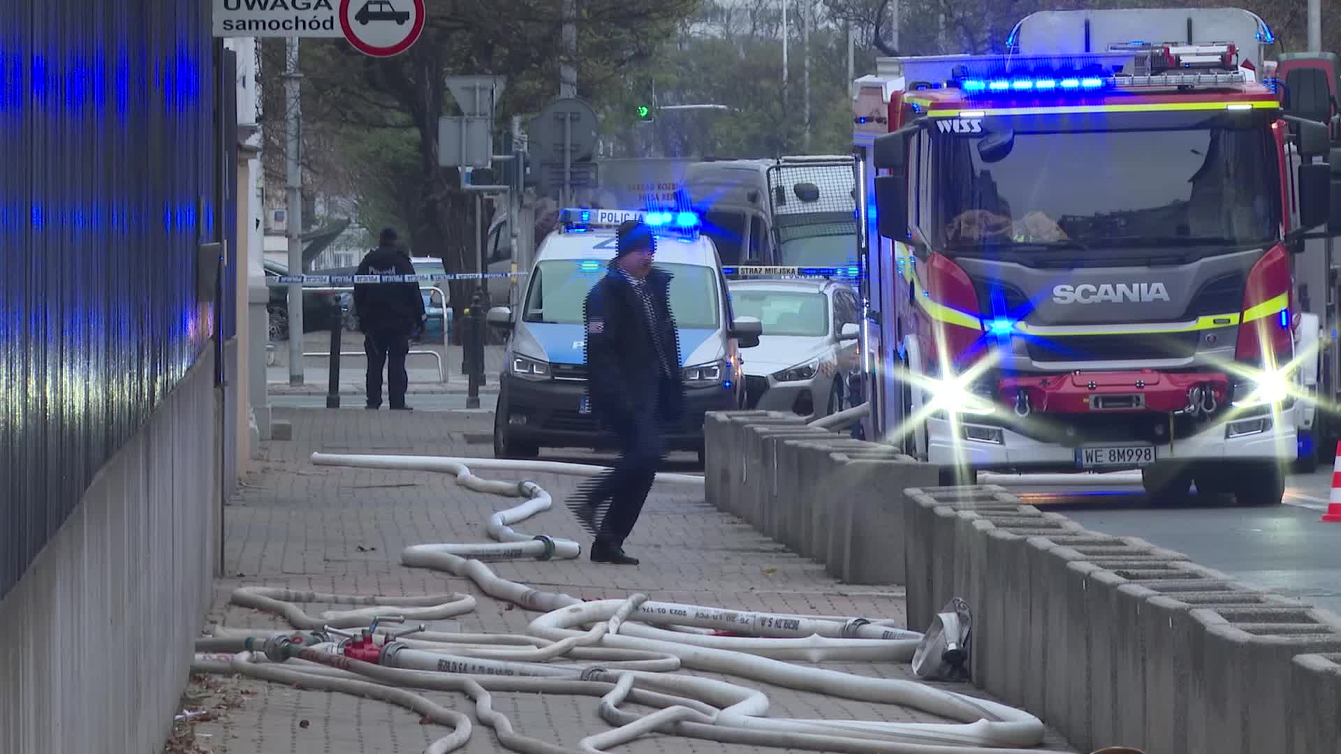 POLAND: emergency drills - explosion at US embassy