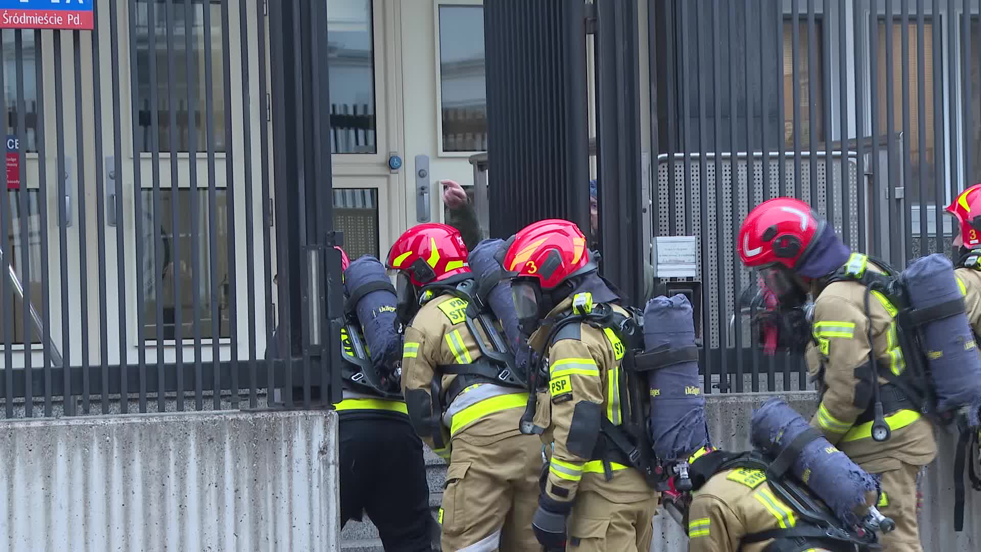 POLAND: emergency drills - explosion at US embassy