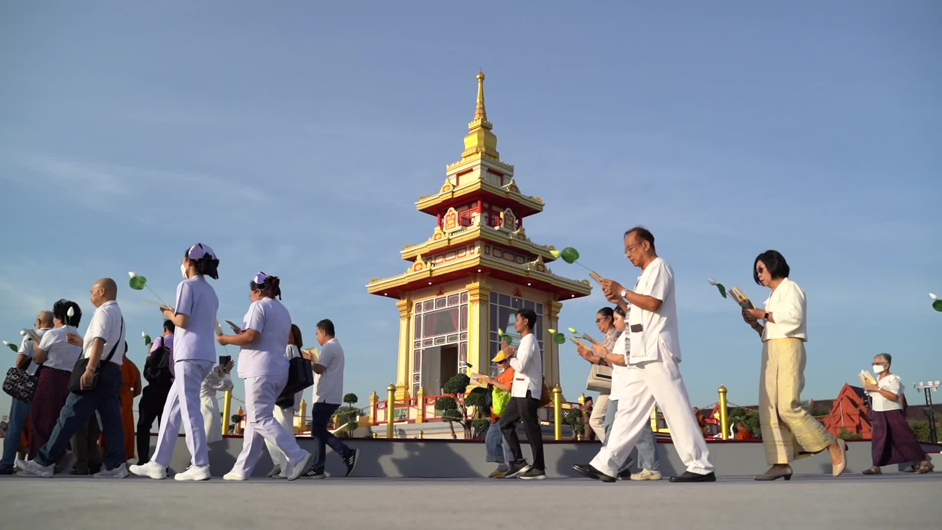 Sacred Buddha Relic To Temporarily Enshrined in Bangkok.