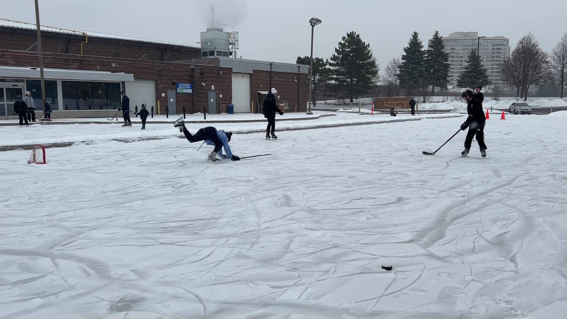 Daily life during winter in Toronto, Canada