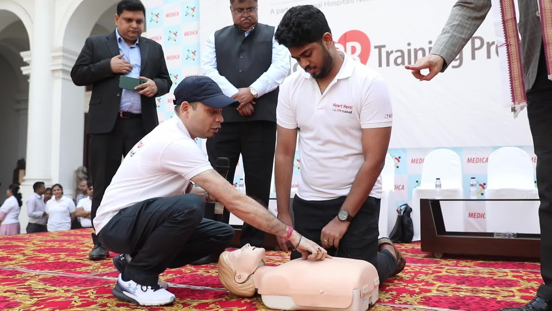 CPR Training In The Indian Museum In, Kolkata