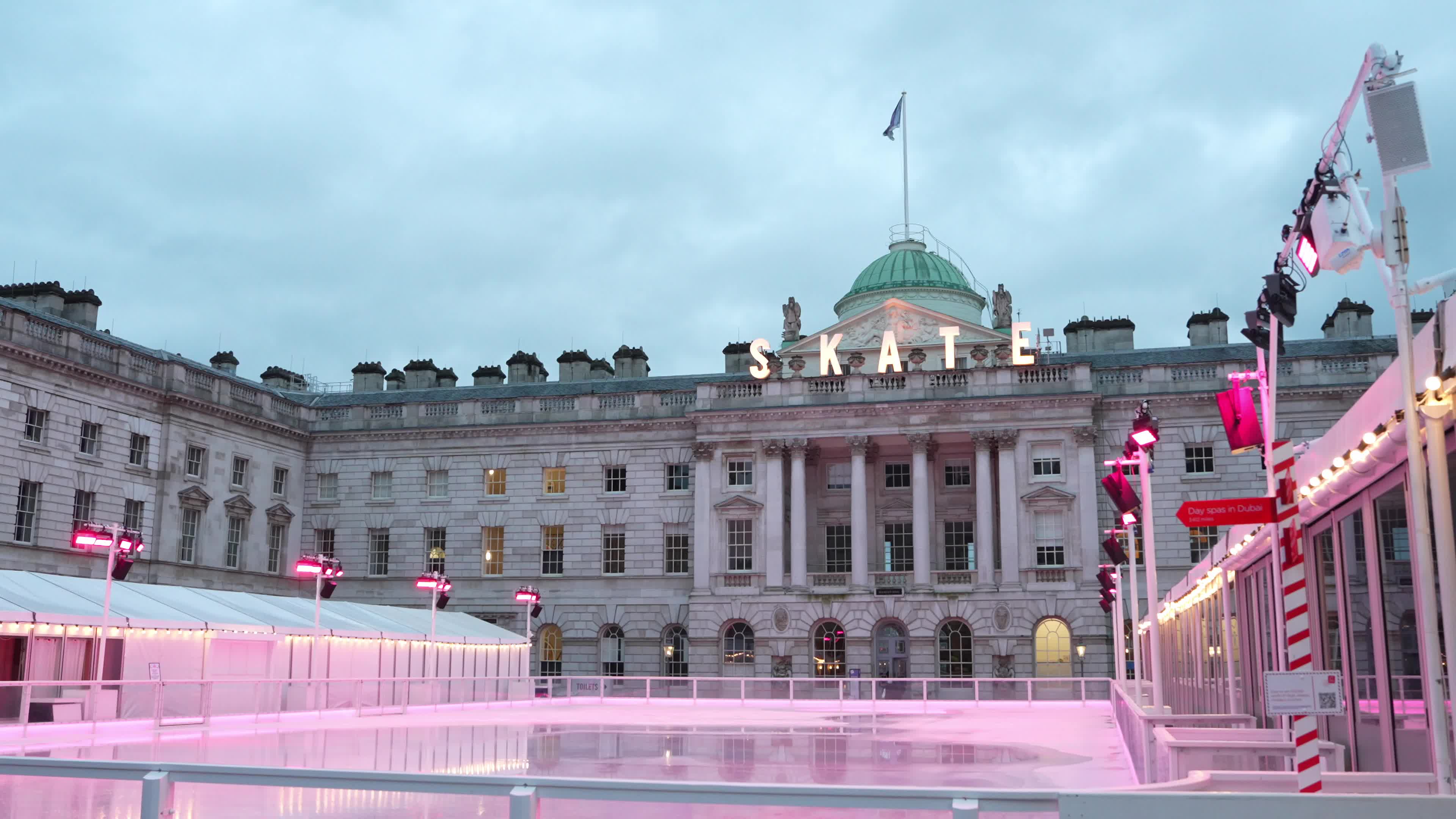 Storm Darragh Hits London with Heavy Winds and Rain
