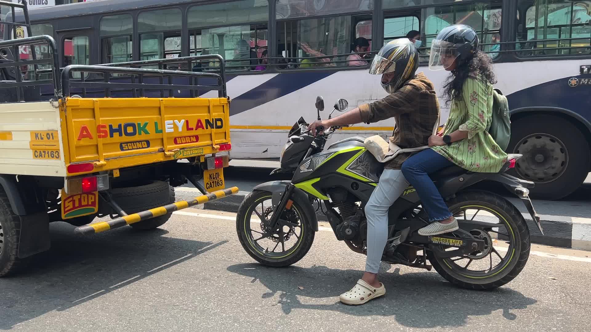 Daily life in Thiruvananthapuram, Kerala, India