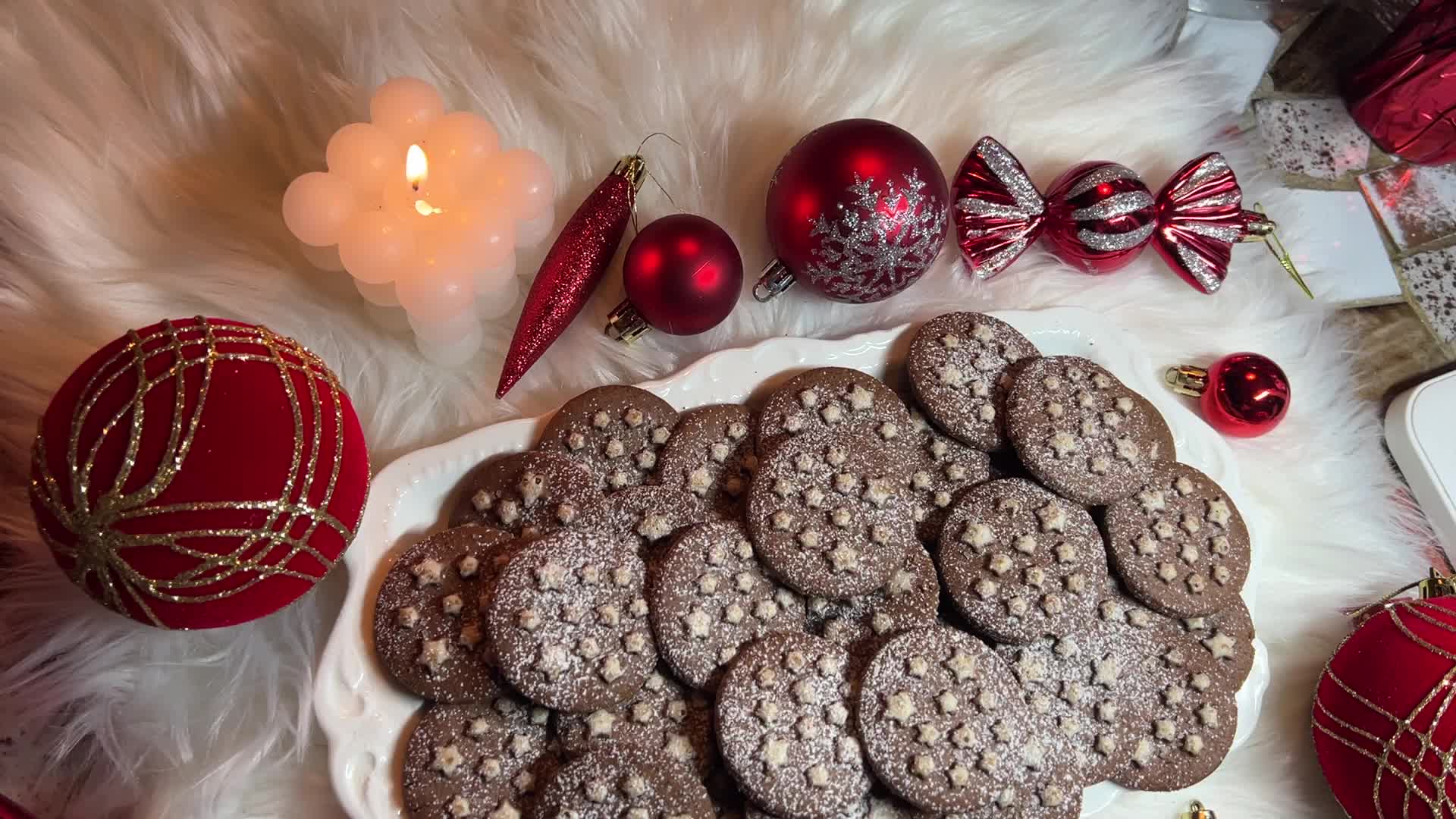 Hazelnut cocoa shortcake Christmas cookies