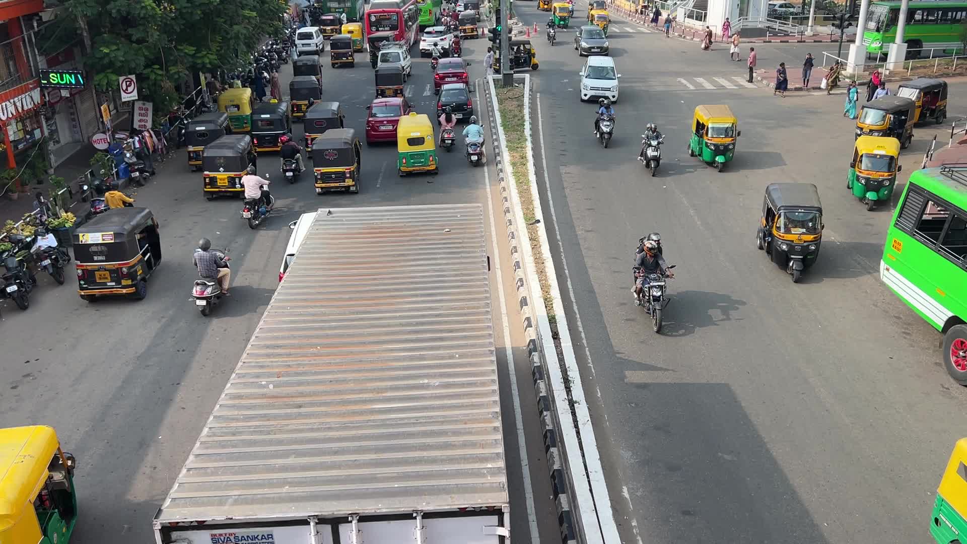 Traffic in the East Fort