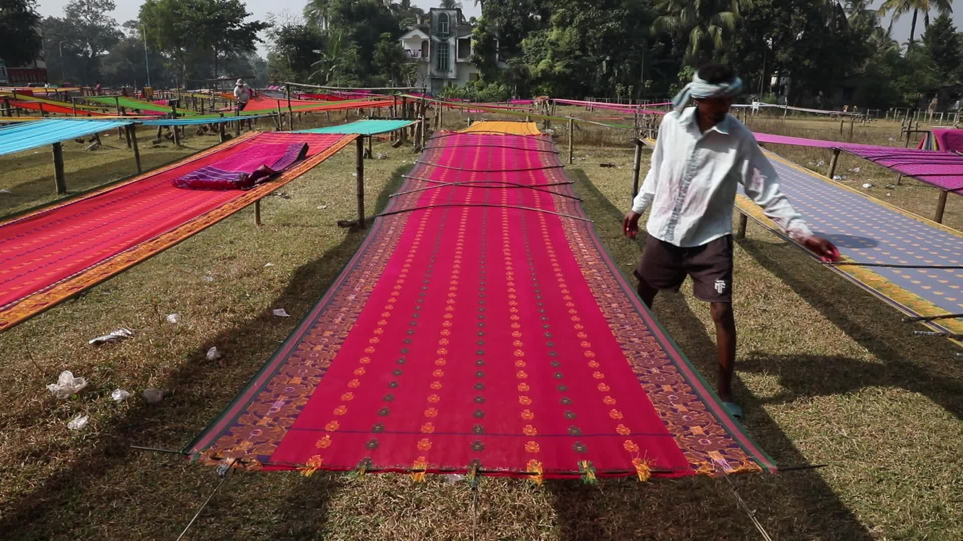 Weavers Outskirts Of Kolkata