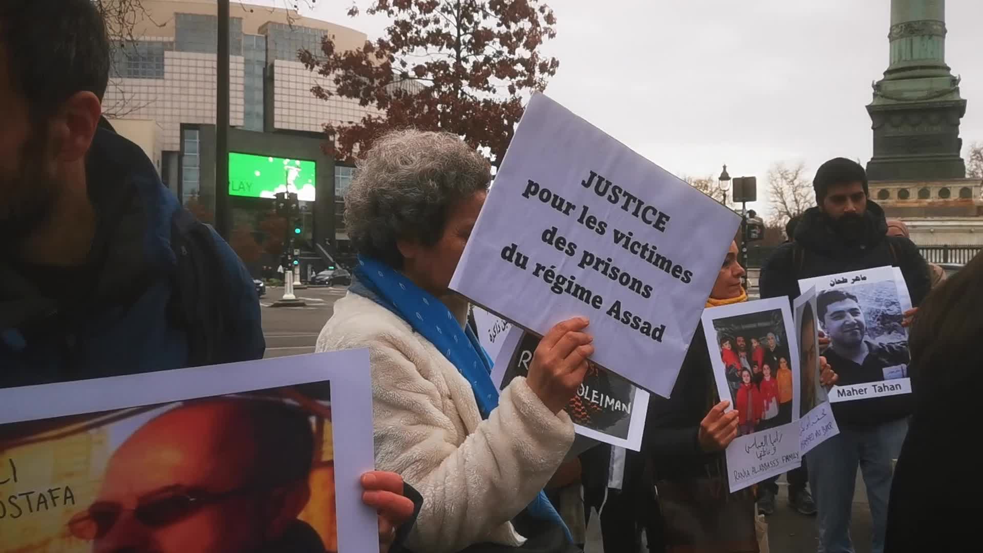 Members from the Syrian community gathered in support with the victims of Bashar al-Assad's prisons