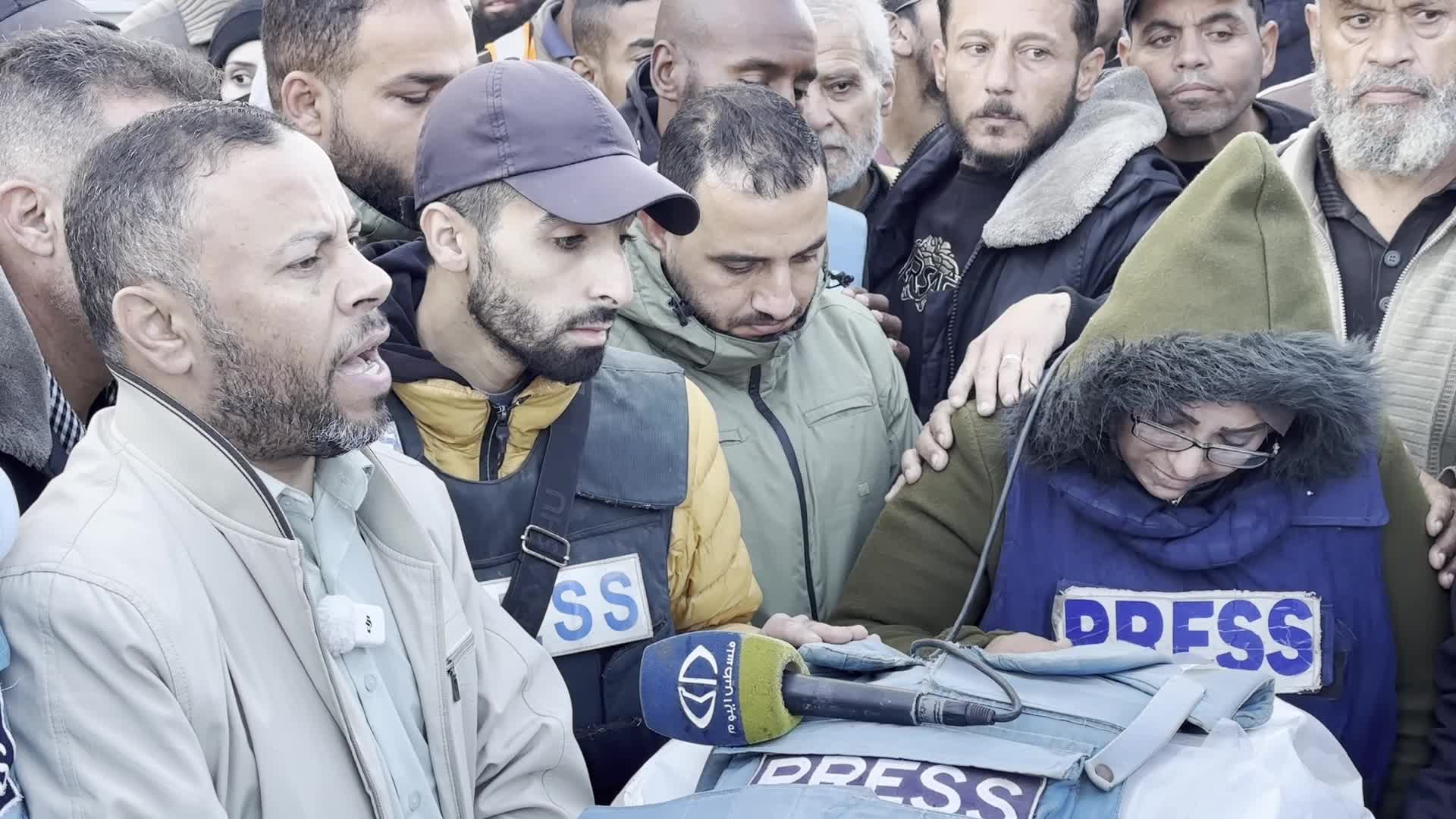 Mourners Gather at Funeral of Al Jazeera Journalist Ahmed Al-Louh in Gaza