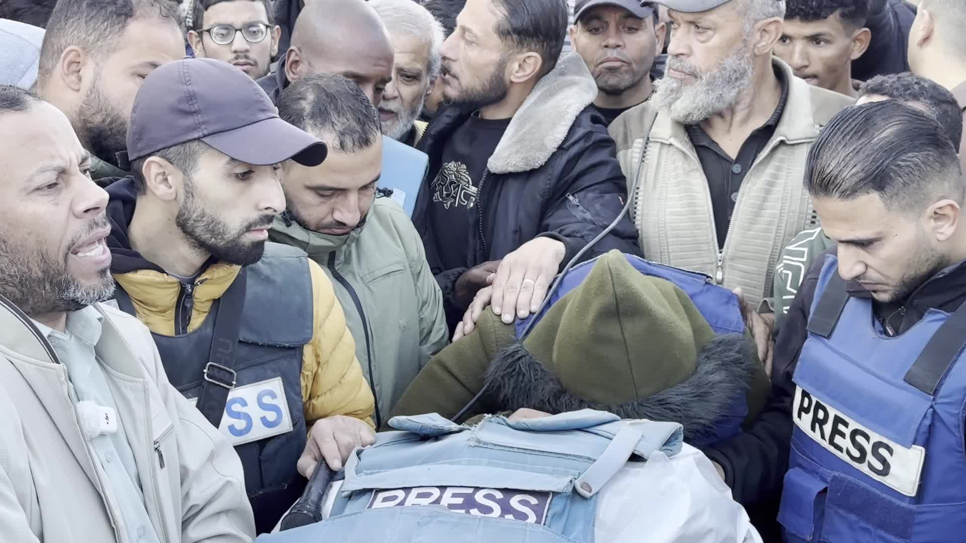 Mourners Gather at Funeral of Al Jazeera Journalist Ahmed Al-Louh in Gaza